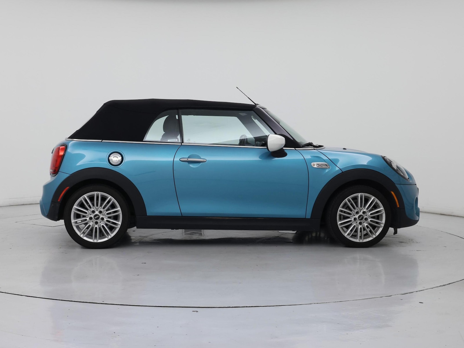 2021 MINI Convertible S - Photo 8