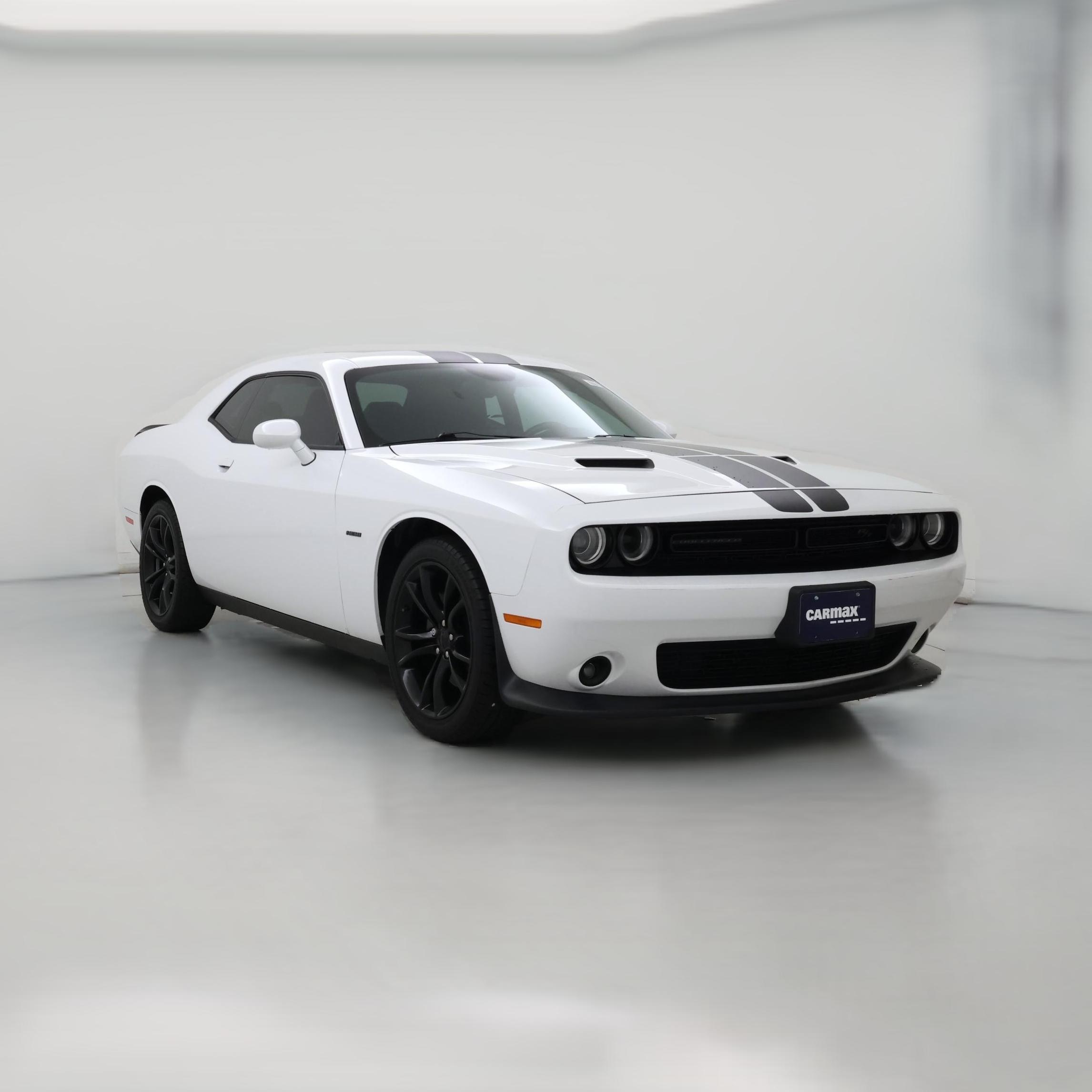 Thumbnail: 2016 Dodge Challenger - 1