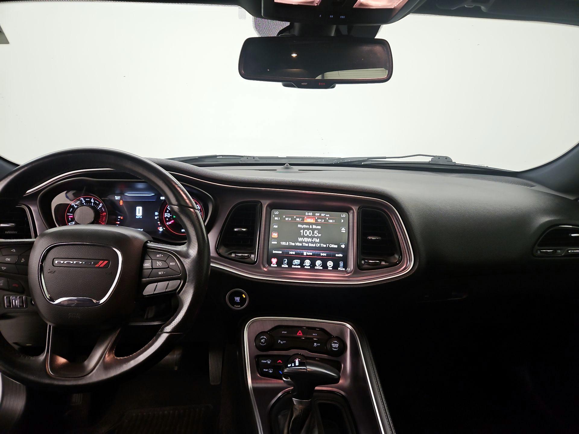 Thumbnail: 2016 Dodge Challenger - 9
