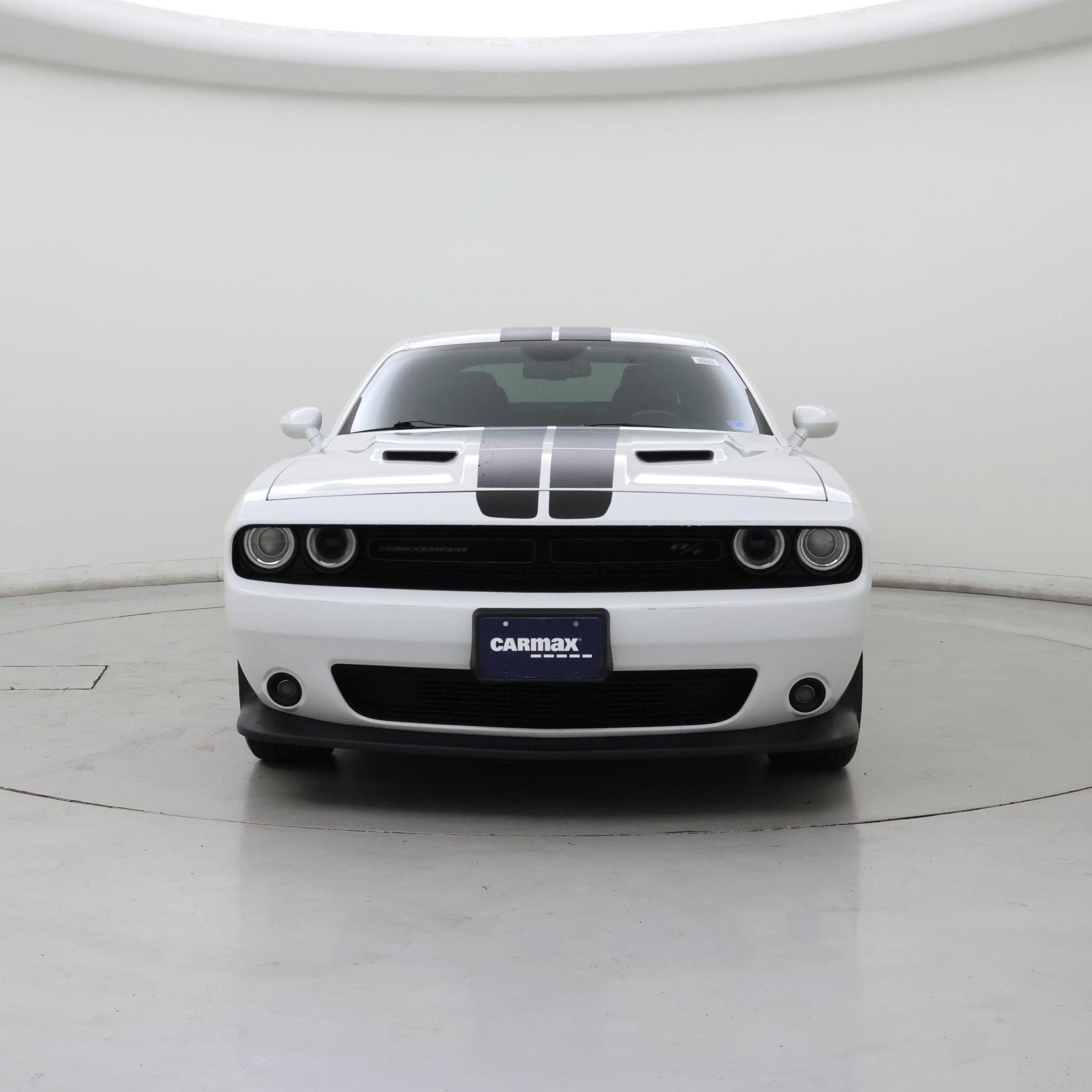 Thumbnail: 2016 Dodge Challenger - 5