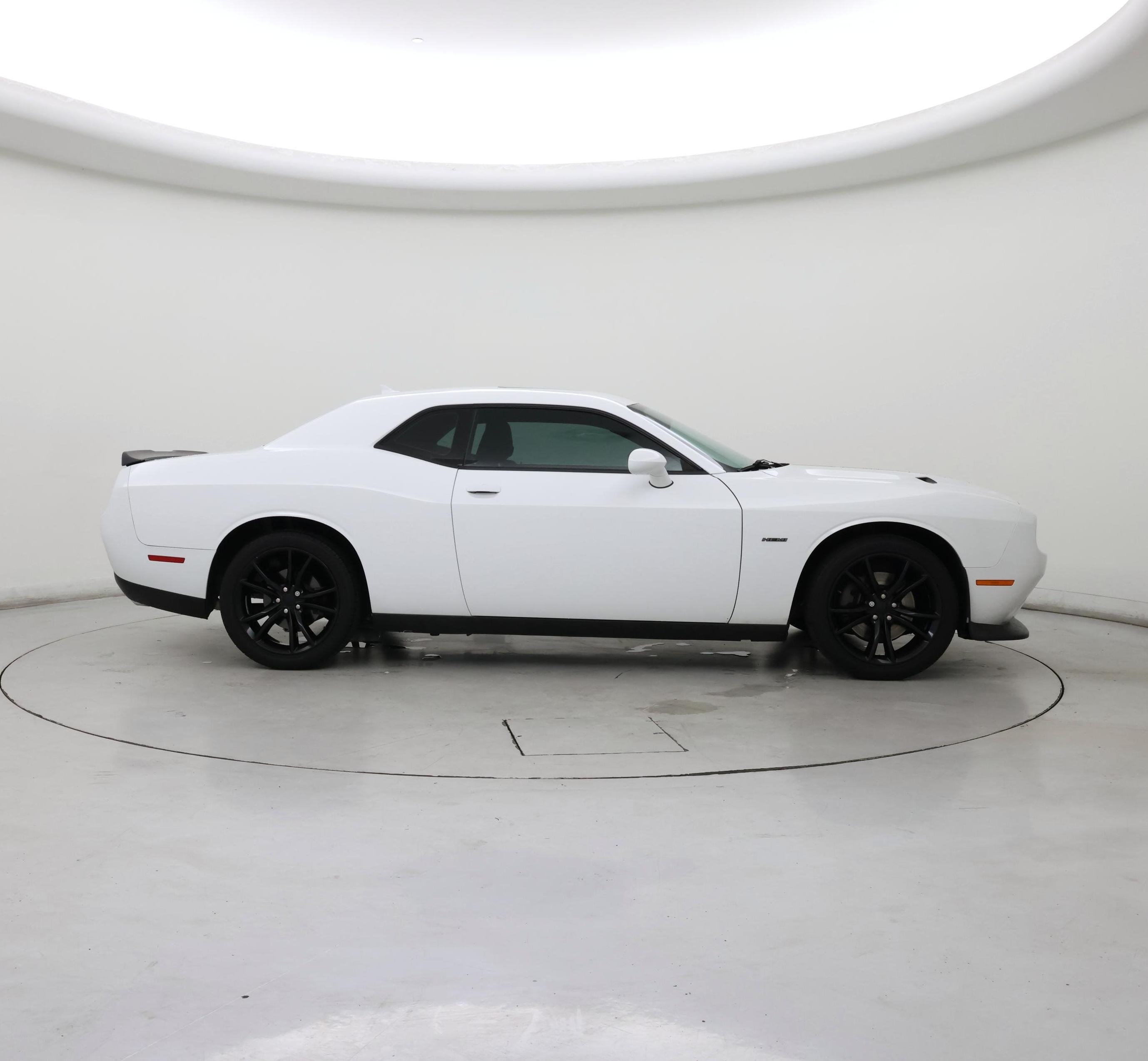 Thumbnail: 2016 Dodge Challenger - 7