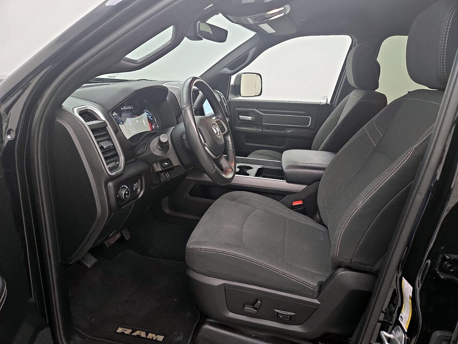 2022 RAM Ram 3500 Pickup Big Horn - Photo 12