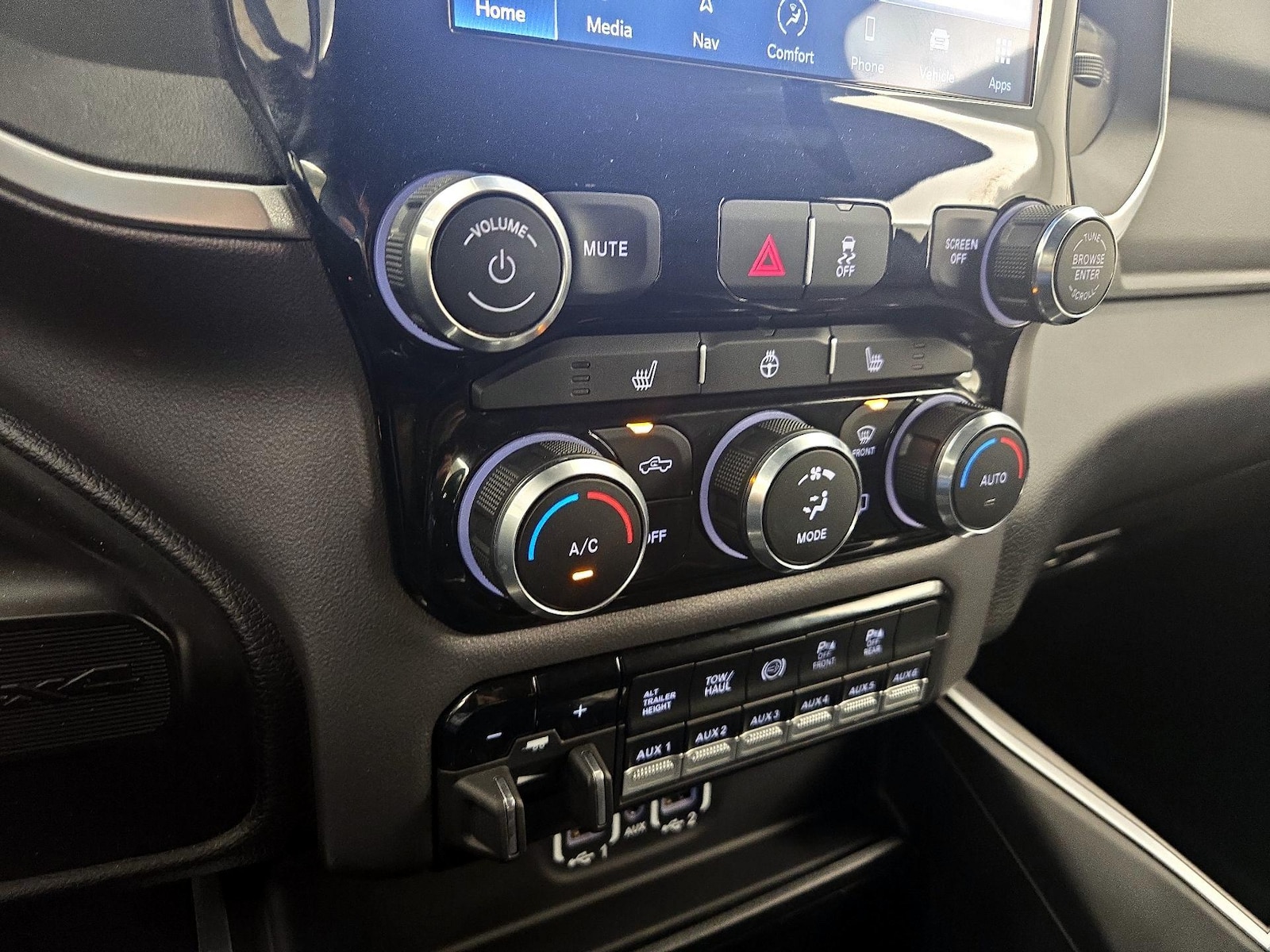 2022 RAM Ram 3500 Pickup Big Horn - Photo 18