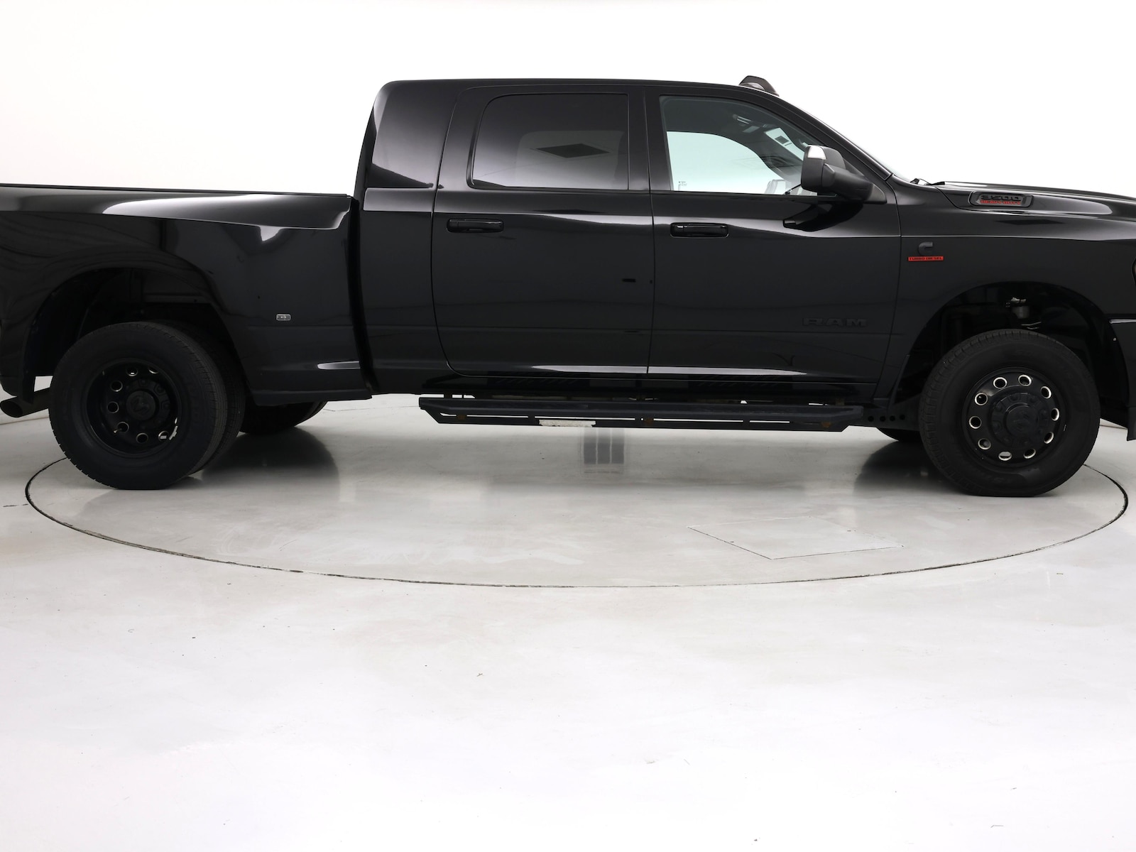2022 RAM Ram 3500 Pickup Big Horn - Photo 8