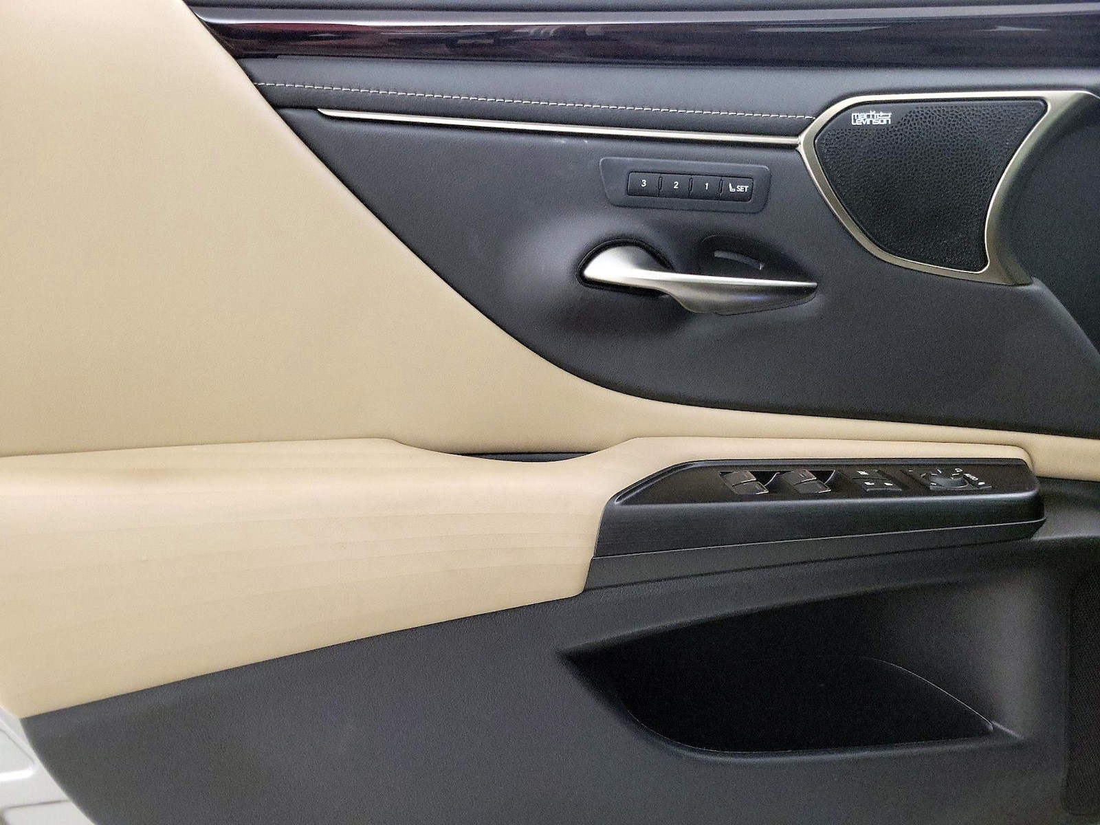 2021 Lexus ES 350 Ultra Luxury - Photo 13