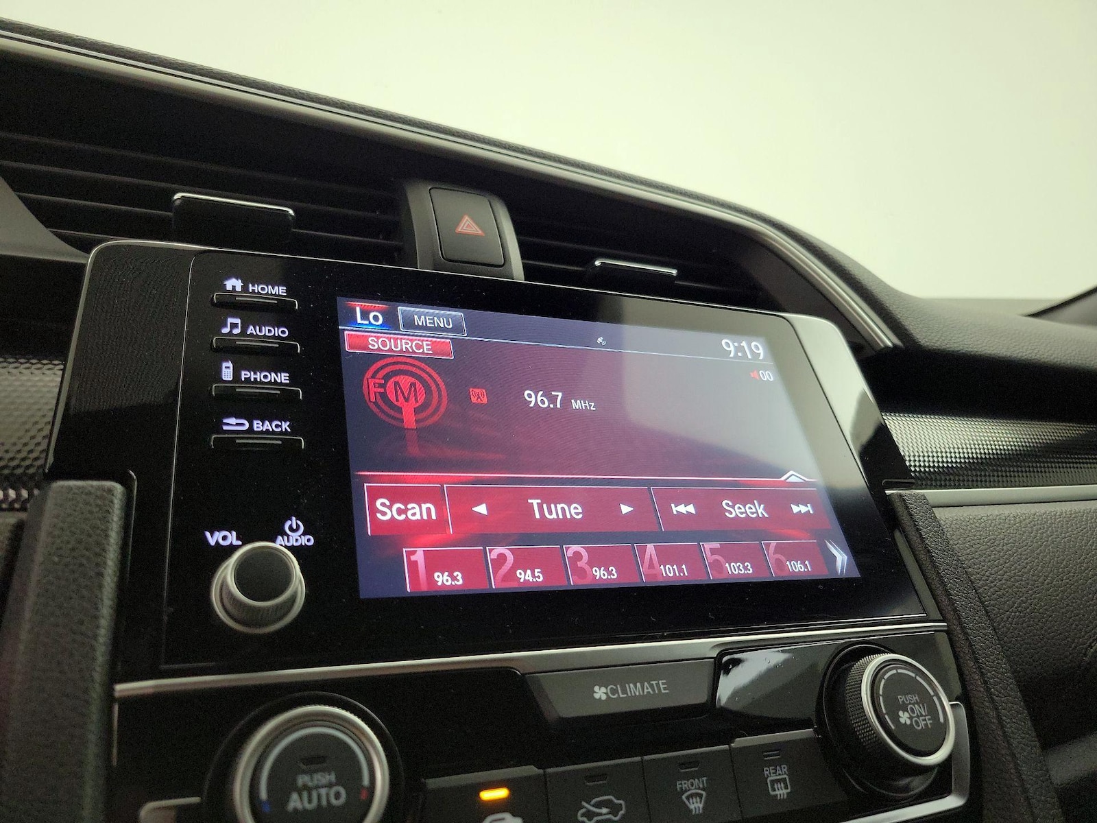 2019 Honda Civic Sport - Photo 16