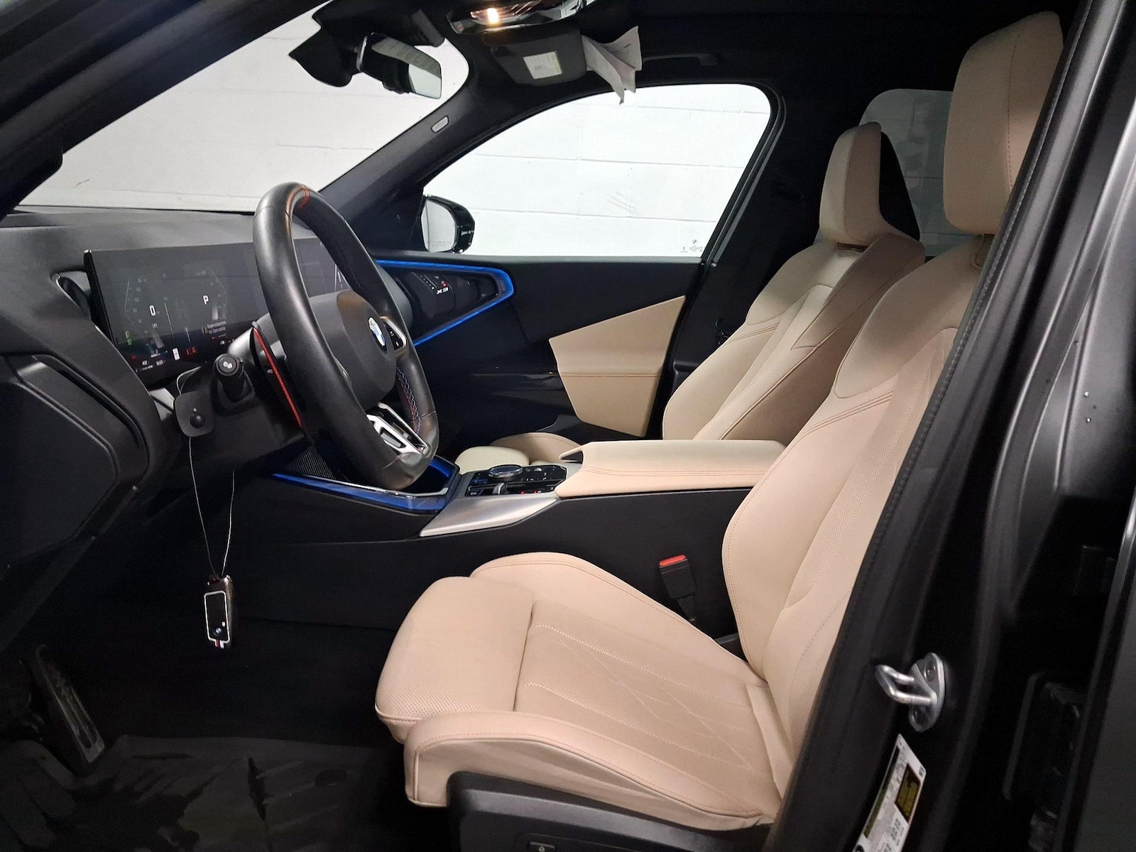 2025 BMW X3 M50 - Photo 12