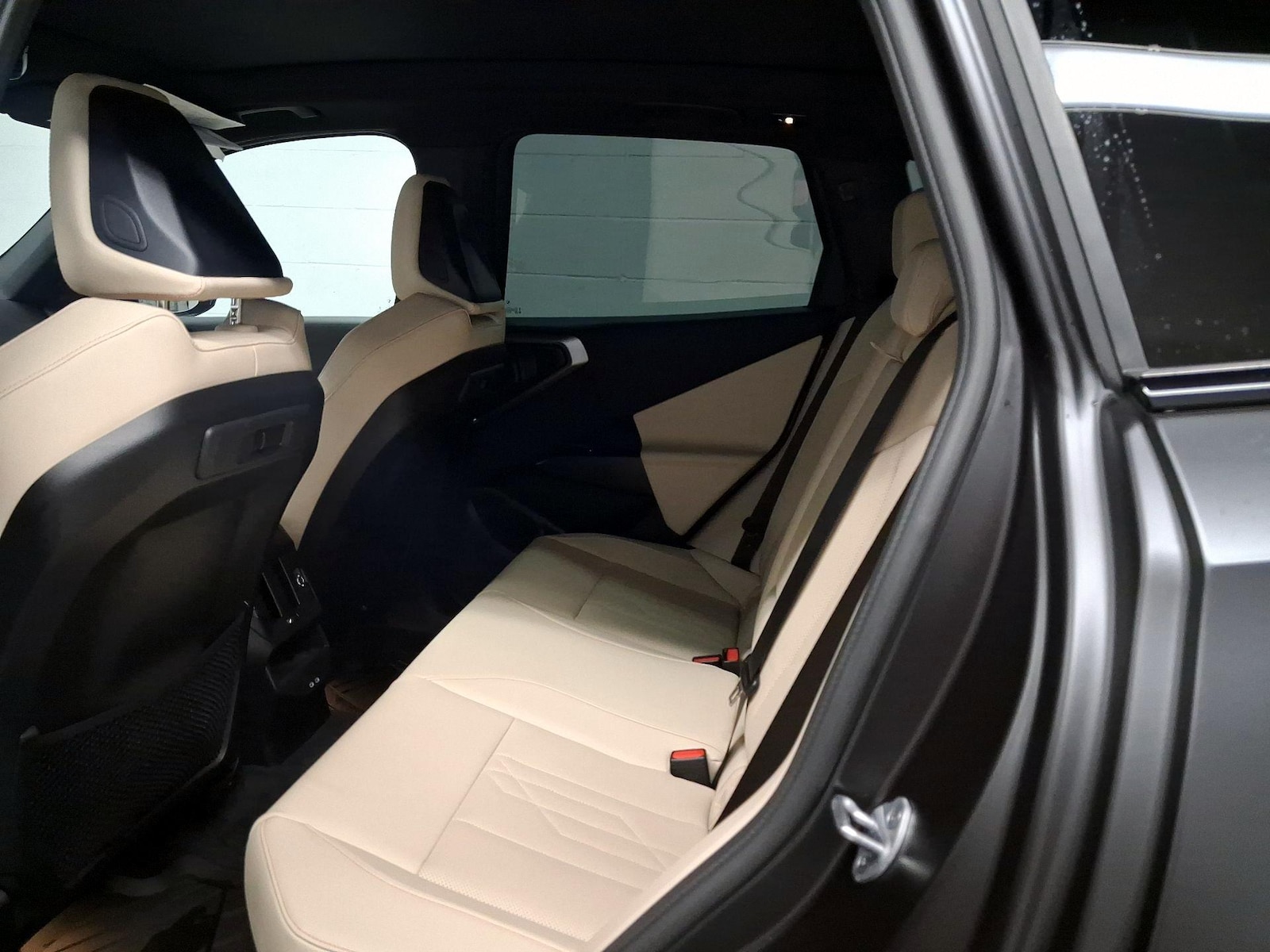 2025 BMW X3 M50 - Photo 18