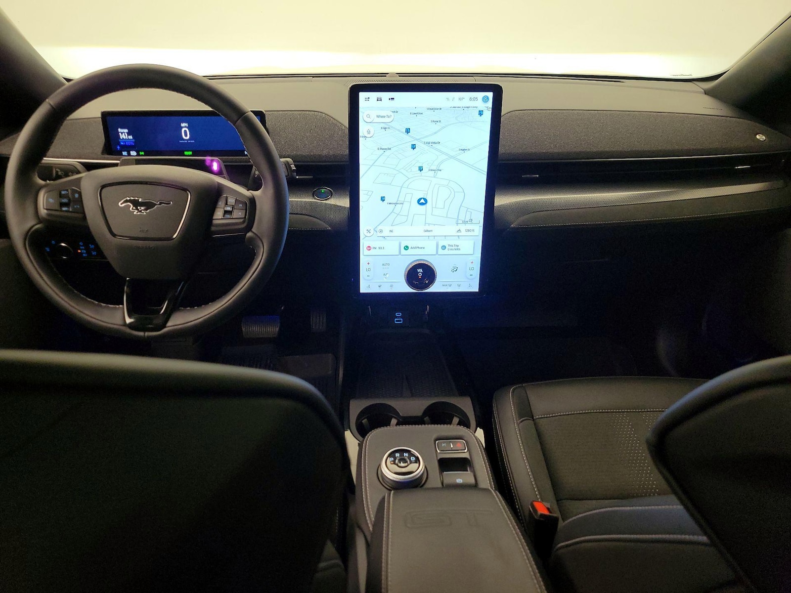 Apple CarPlay® & Android Auto™