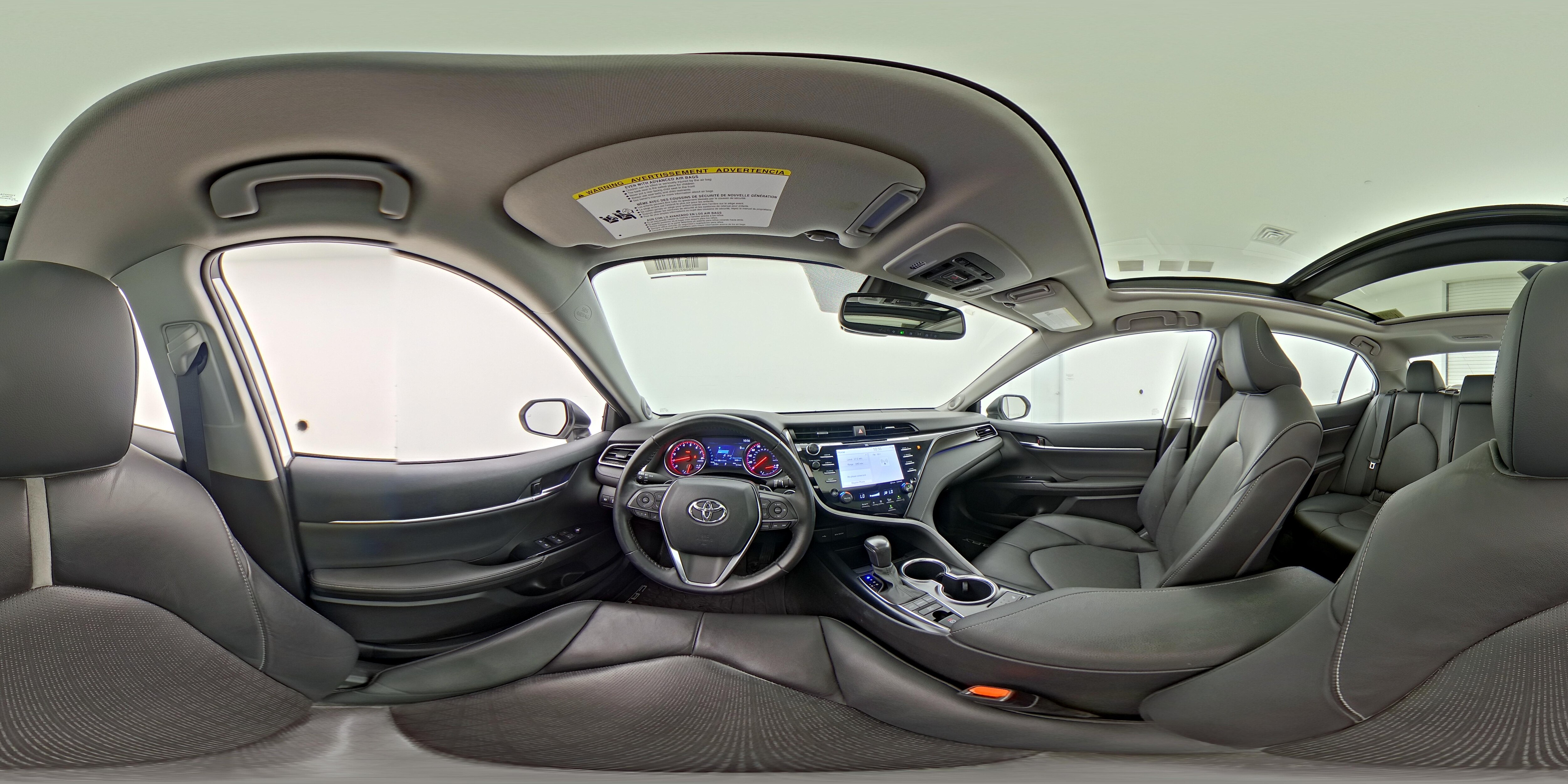 2020 Toyota Camry XSE - Photo 29