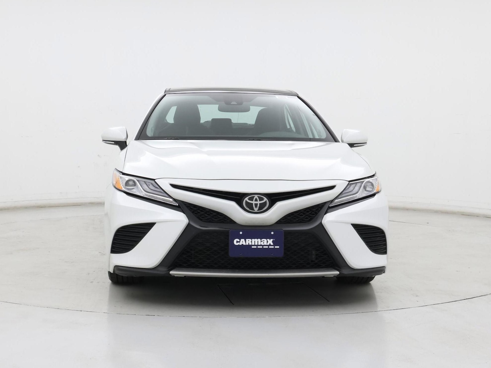 2020 Toyota Camry XSE - Photo 6