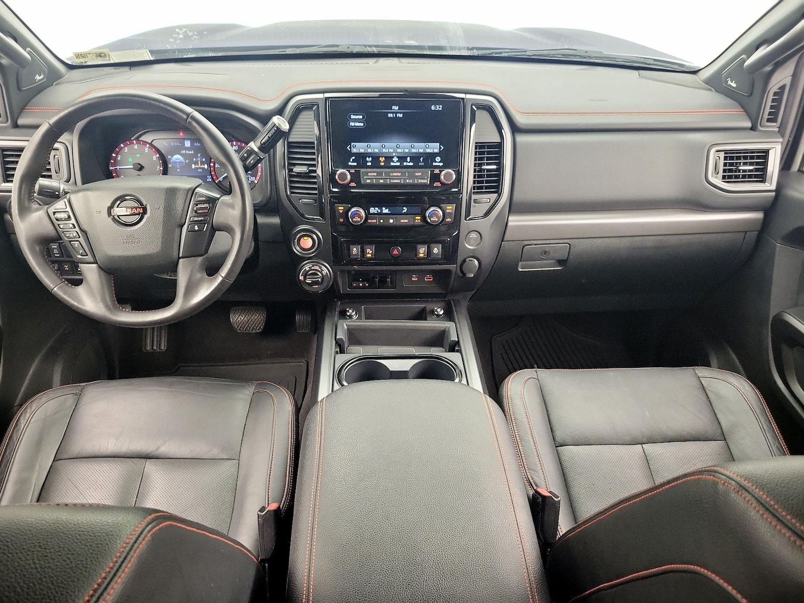2021 Nissan Titan PRO-4X - Photo 10