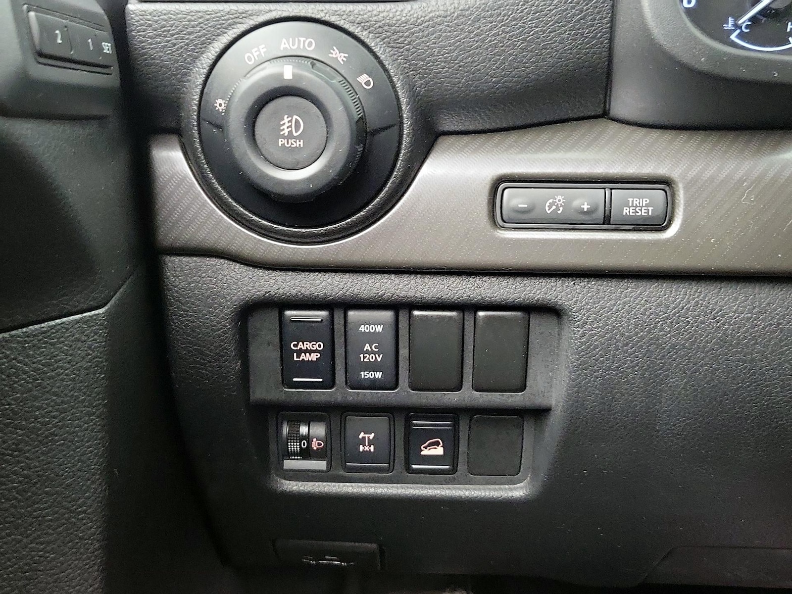 2021 Nissan Titan PRO-4X - Photo 14