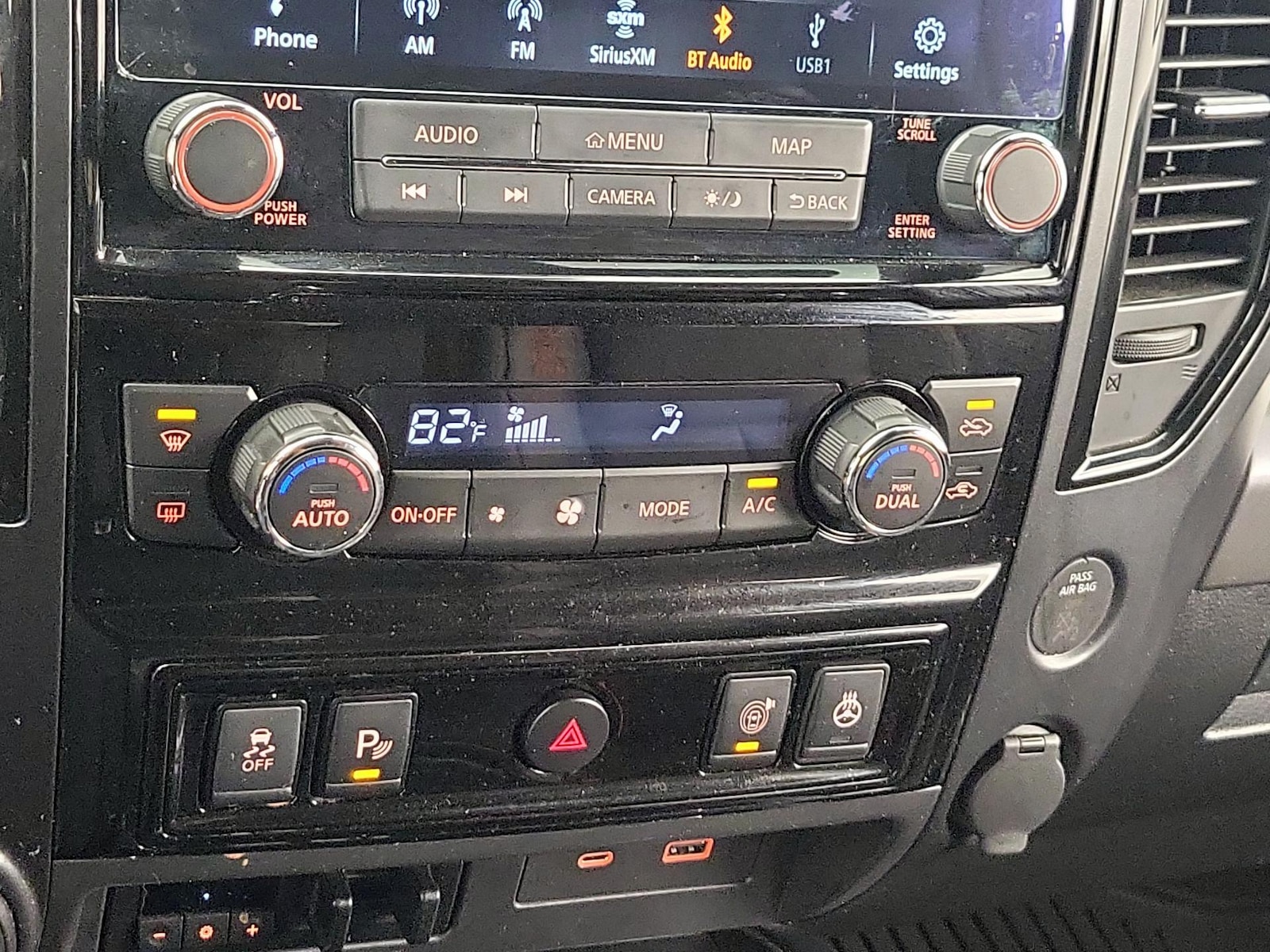 2021 Nissan Titan PRO-4X - Photo 18