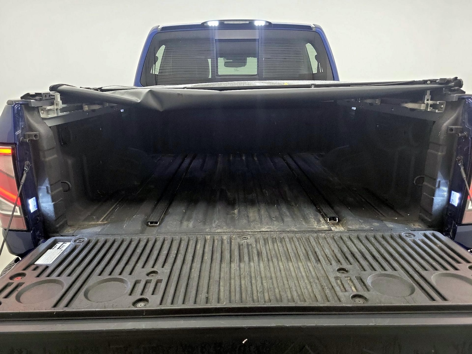2021 Nissan Titan PRO-4X - Photo 23