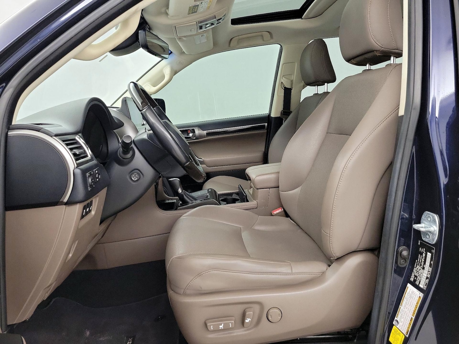 2022 Lexus GX PREMIUM - Photo 3
