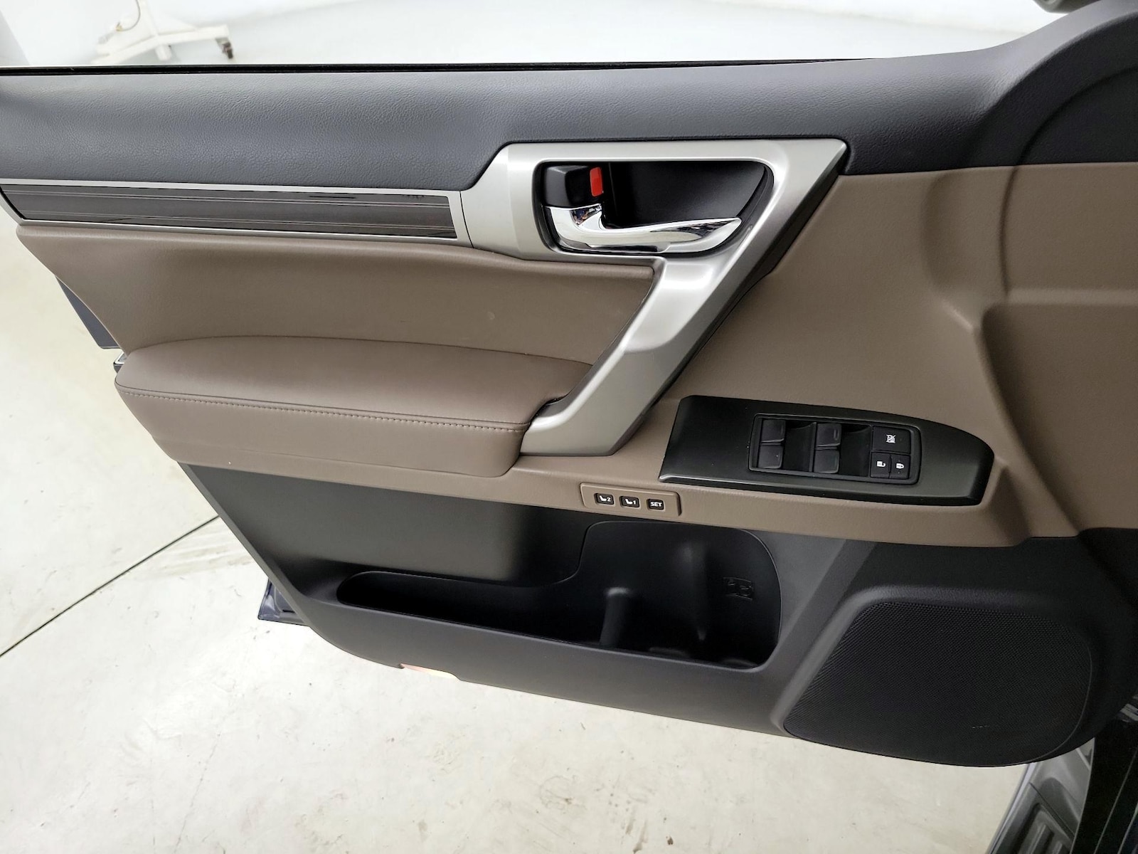 2022 Lexus GX PREMIUM - Photo 4