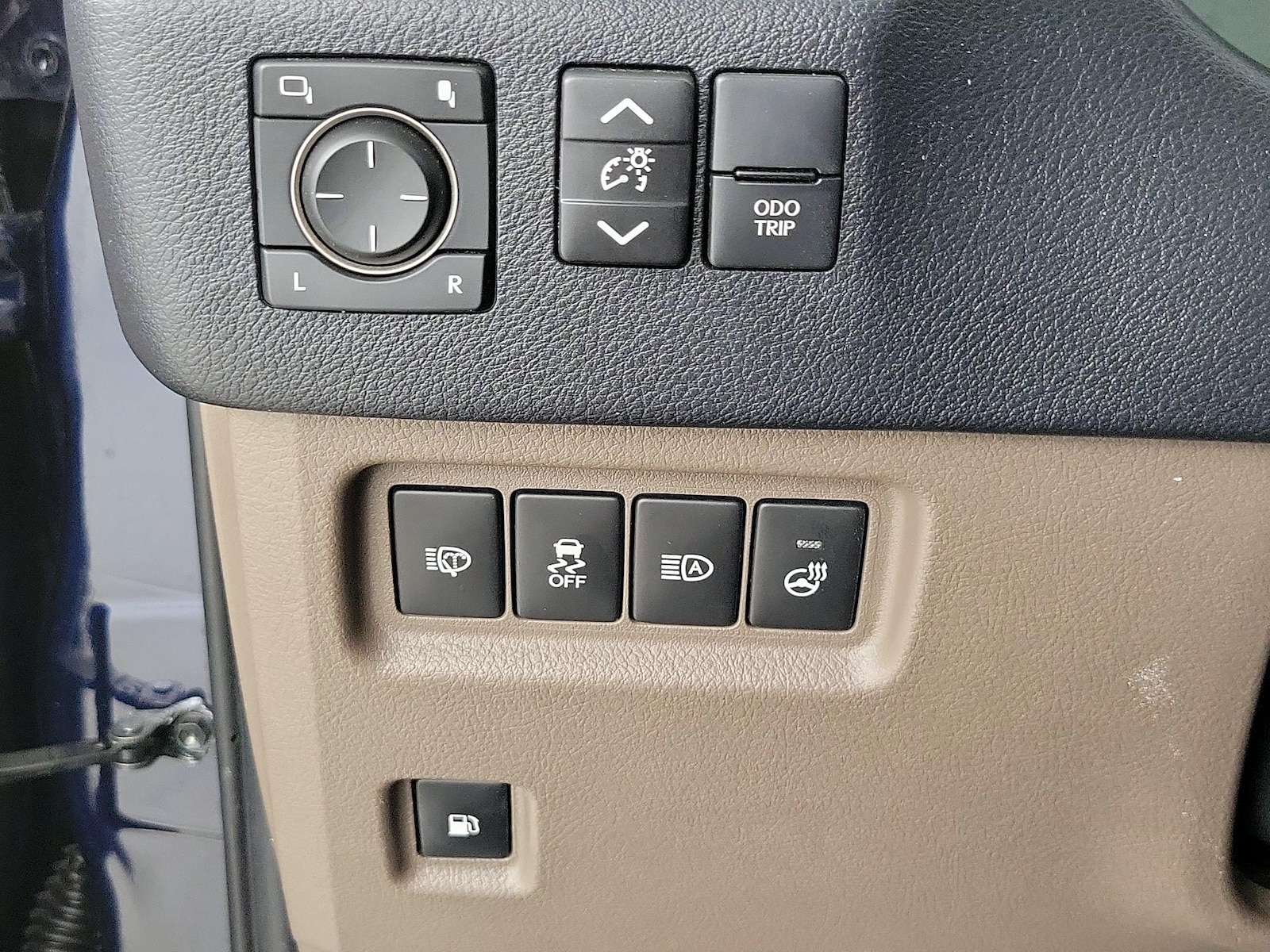 2022 Lexus GX PREMIUM - Photo 5
