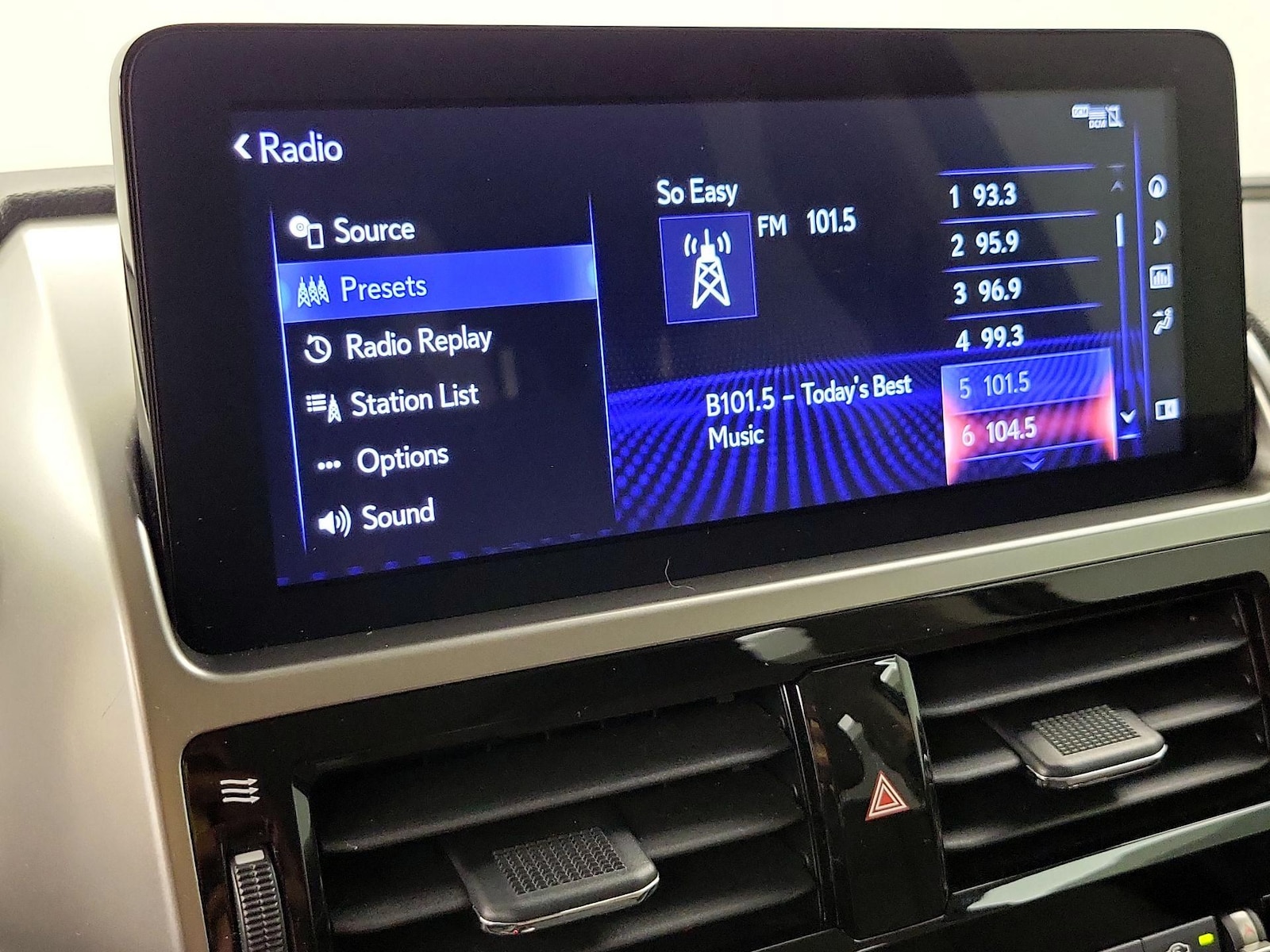 2022 Lexus GX PREMIUM - Photo 8
