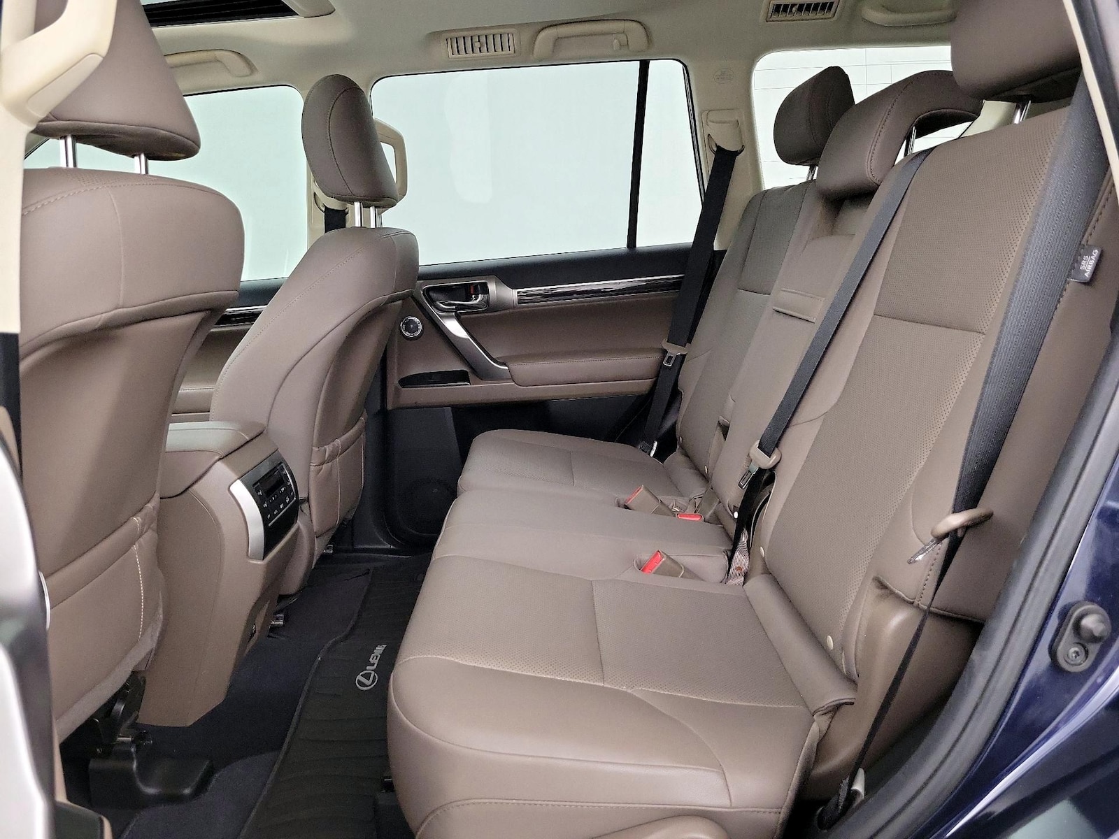 2022 Lexus GX PREMIUM - Photo 13