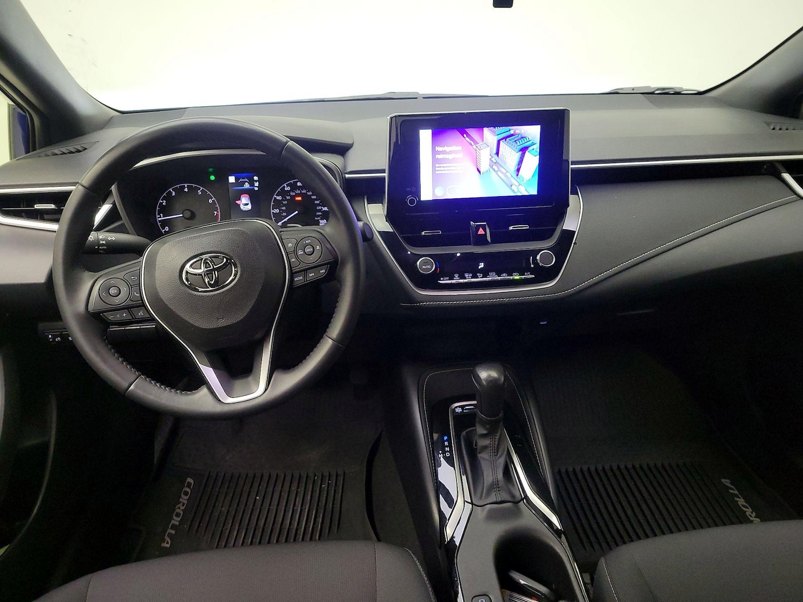2023 Toyota Corolla Hatchback SE - Photo 10