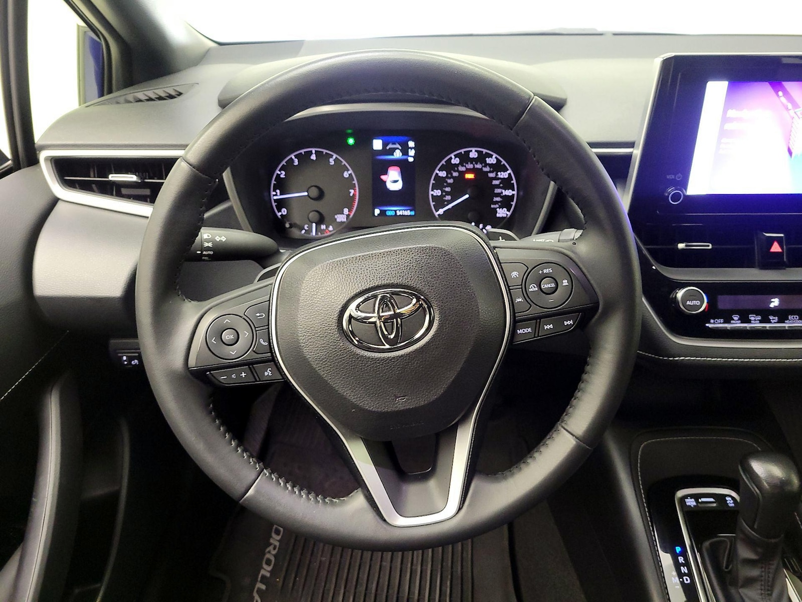2023 Toyota Corolla Hatchback SE - Photo 11