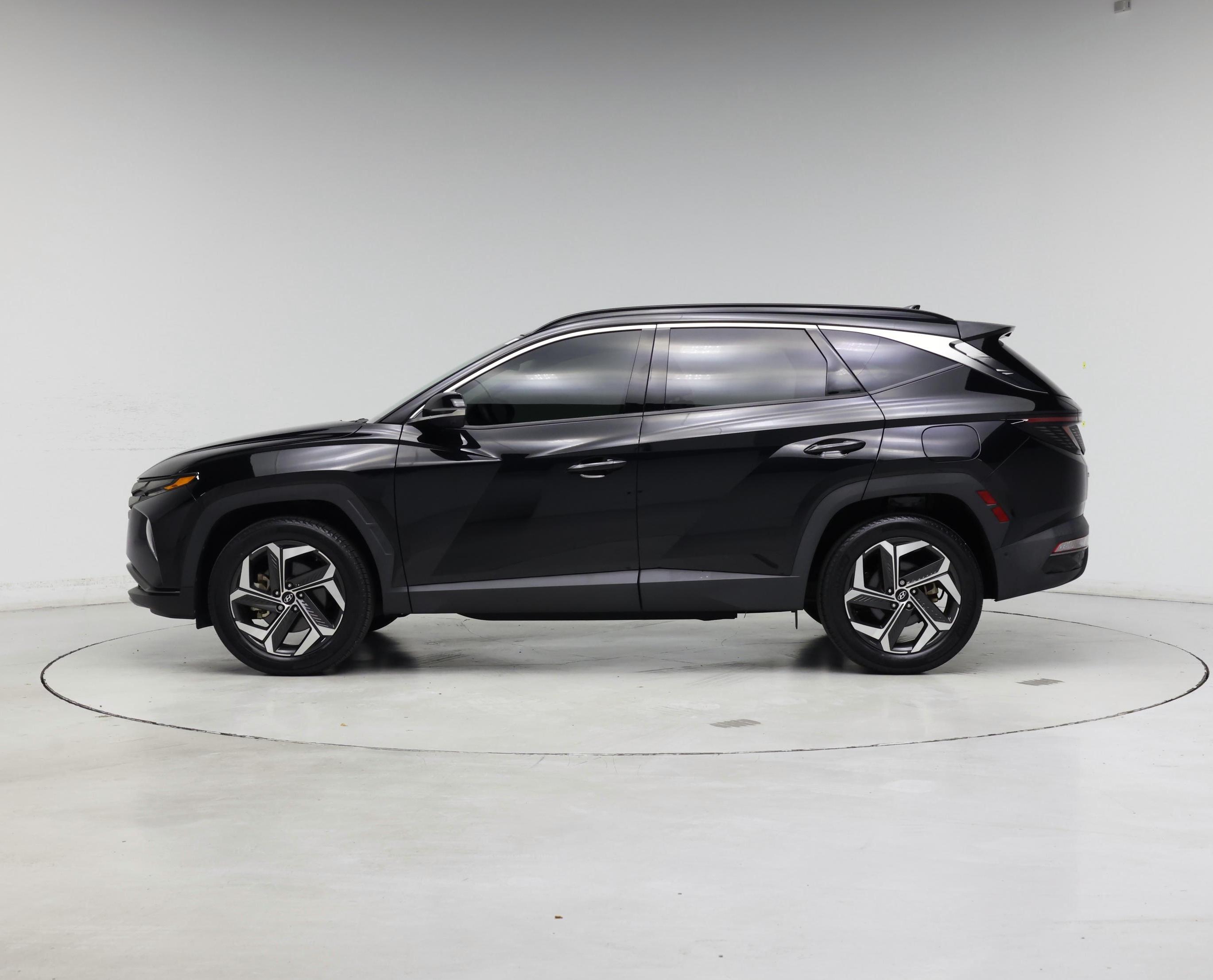 Thumbnail: 2022 Hyundai Tucson - 3