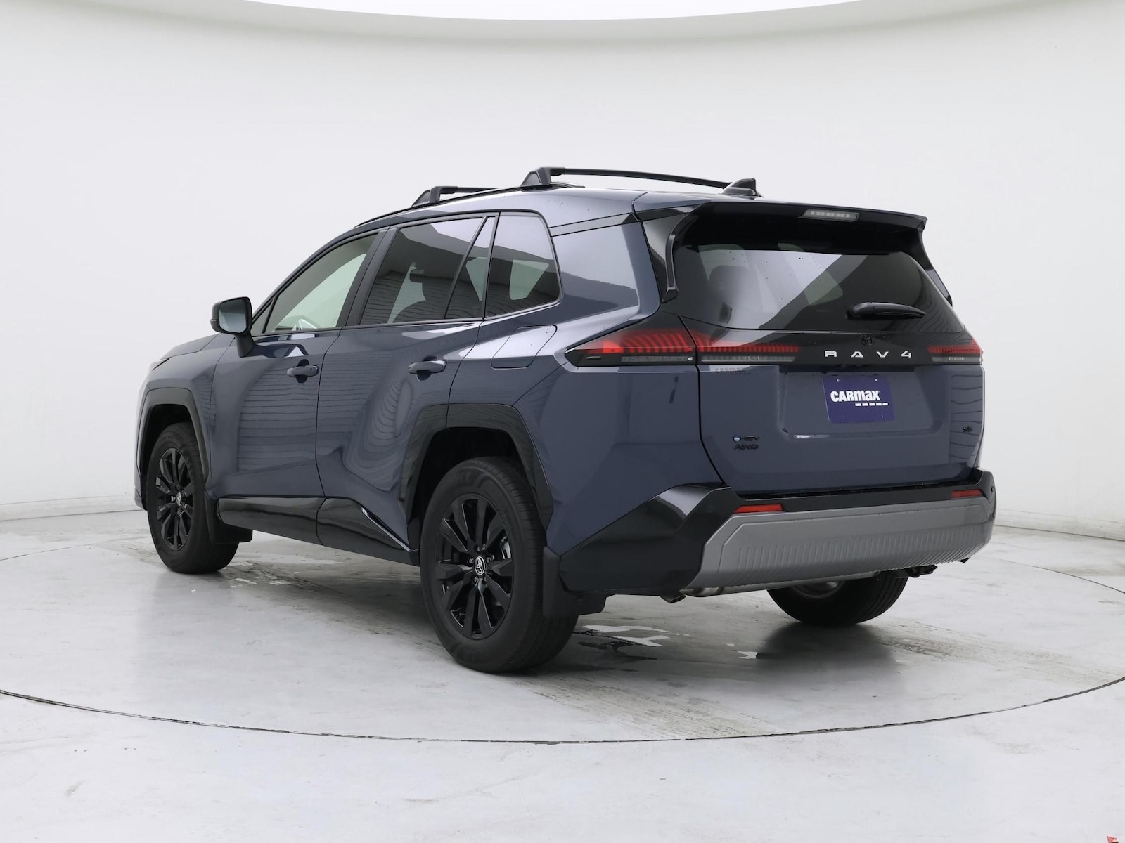 2026 Toyota RAV4 SE - Photo 3