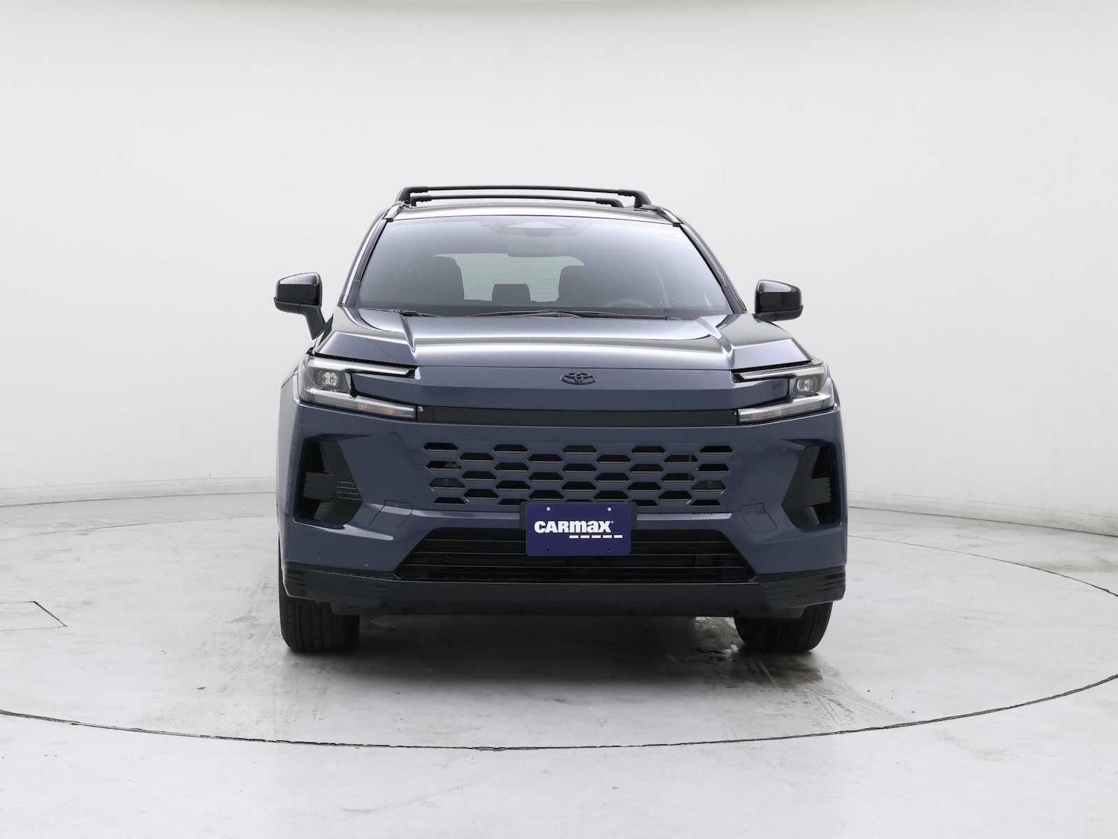 2026 Toyota RAV4 SE - Photo 6