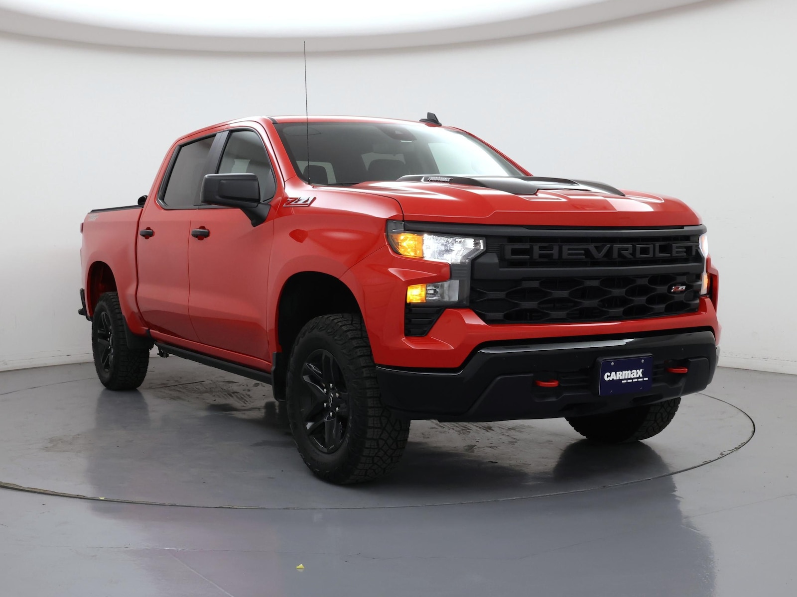 2026 Chevrolet Silverado 1500 Custom Trail Boss - Photo 2