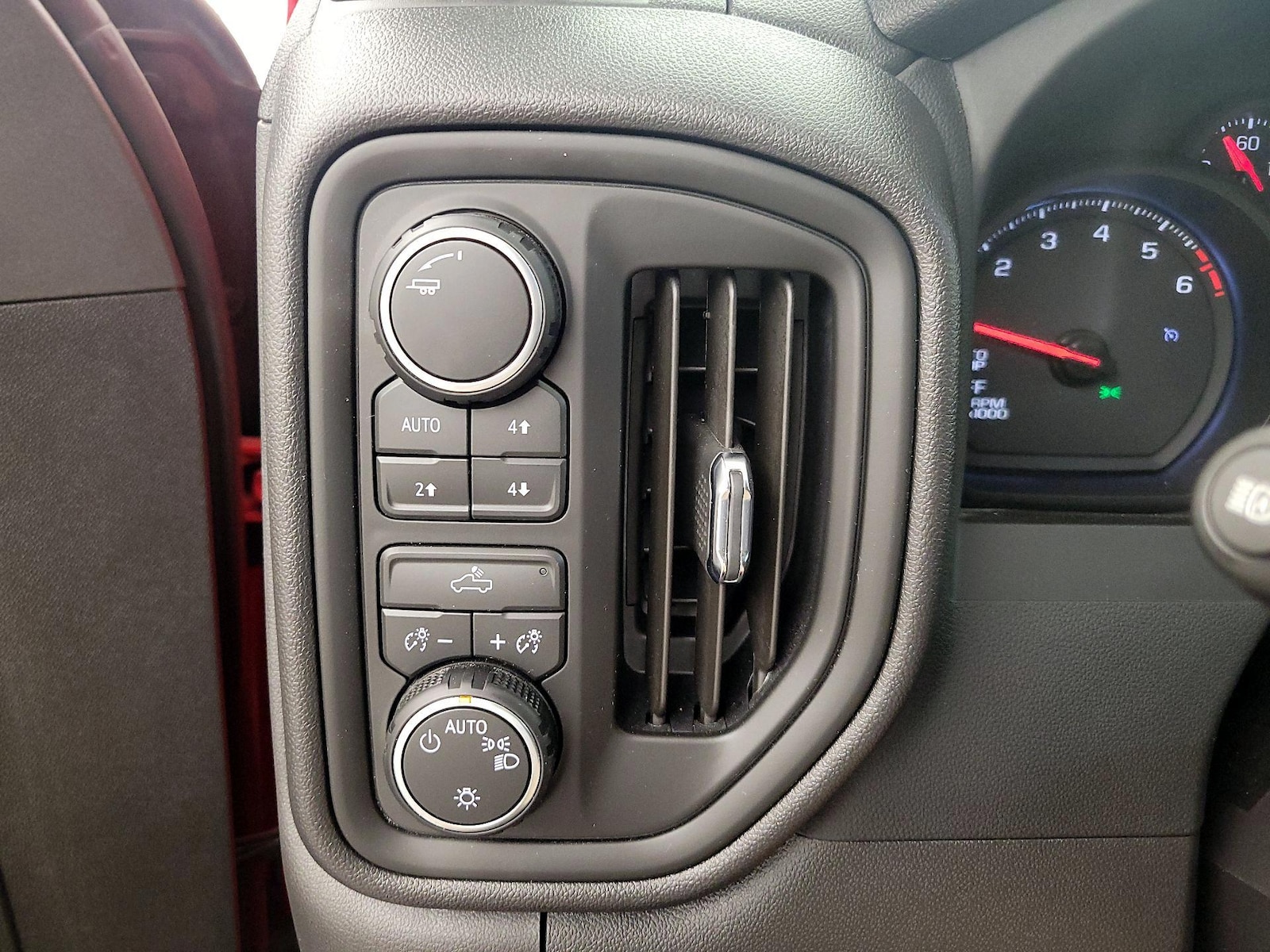 2026 Chevrolet Silverado 1500 Custom Trail Boss - Photo 14