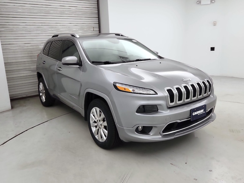 2017 Jeep Cherokee Overland