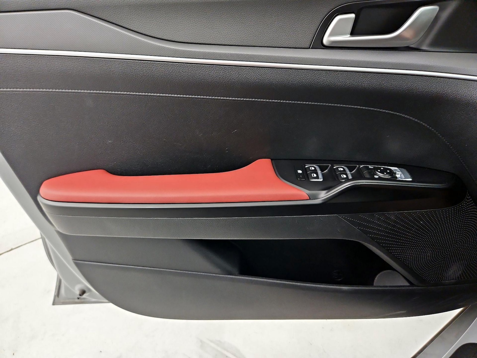 2024 Kia K5 GT-Line - Photo 13