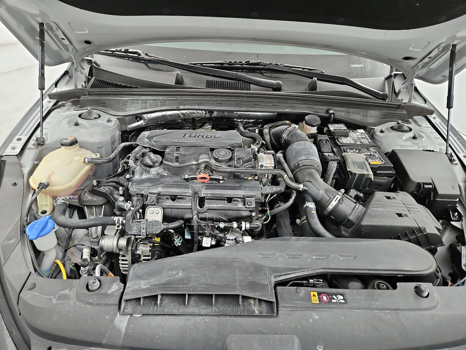 2024 Kia K5 GT-Line - Photo 24