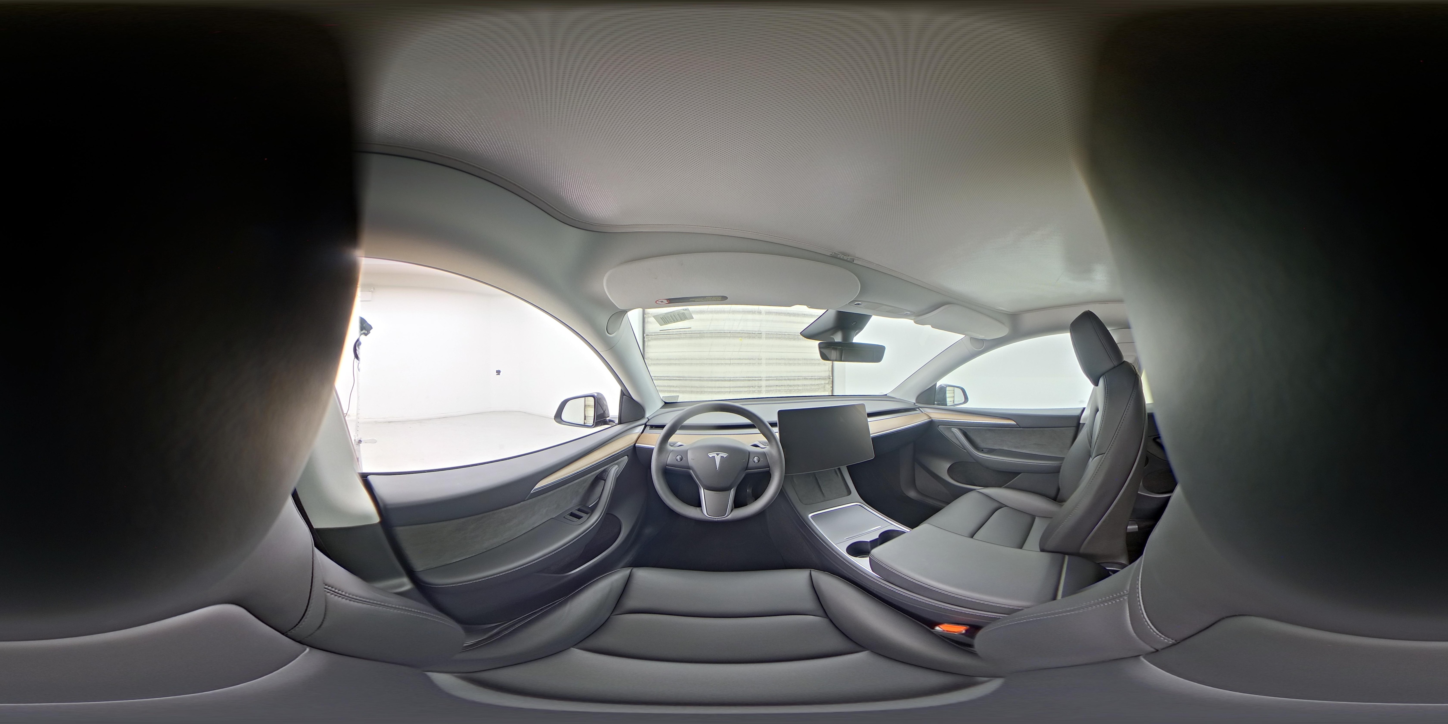 2024 Tesla Model Y Long Range - Photo 28
