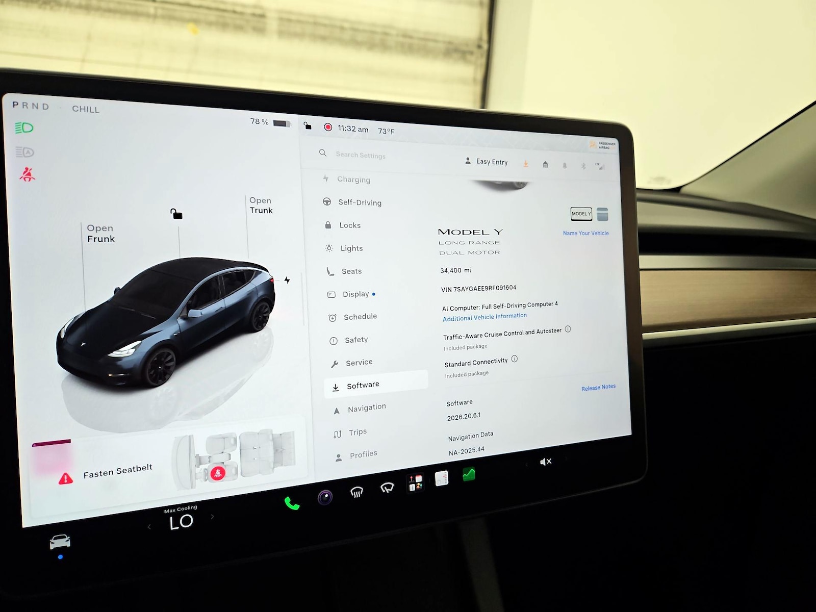 2024 Tesla Model Y Long Range - Photo 14