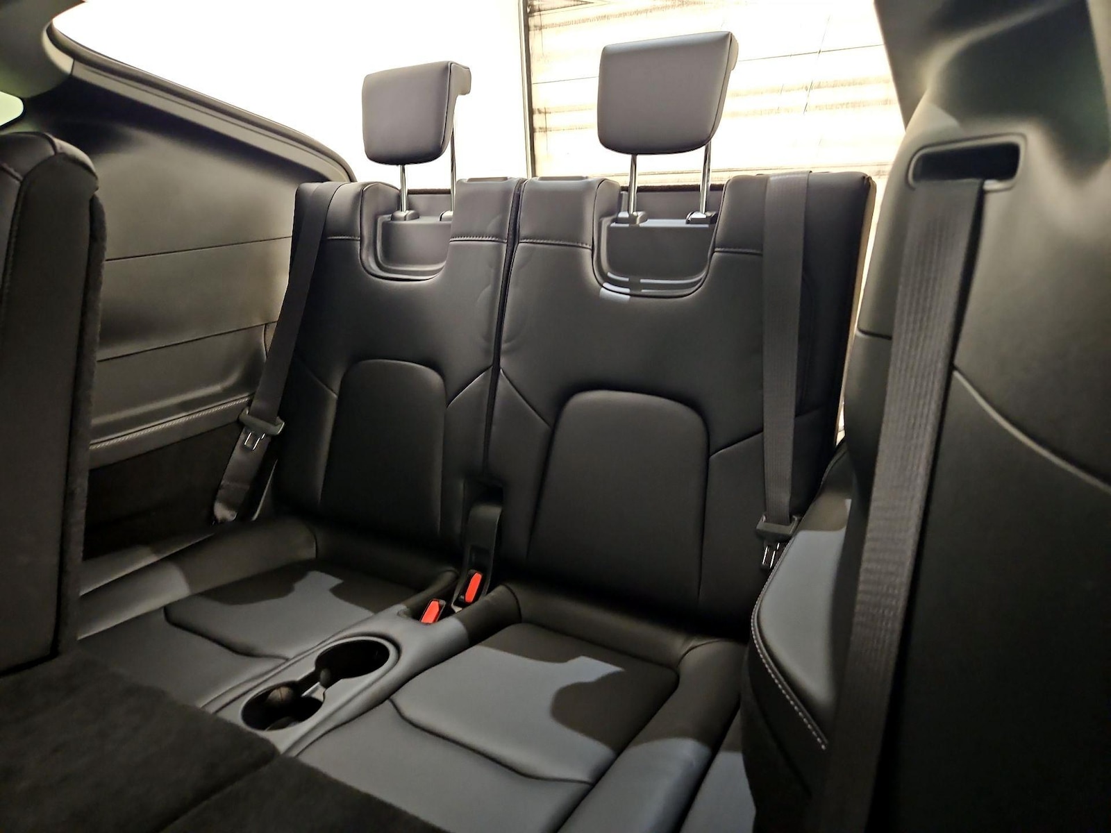 2024 Tesla Model Y Long Range - Photo 21