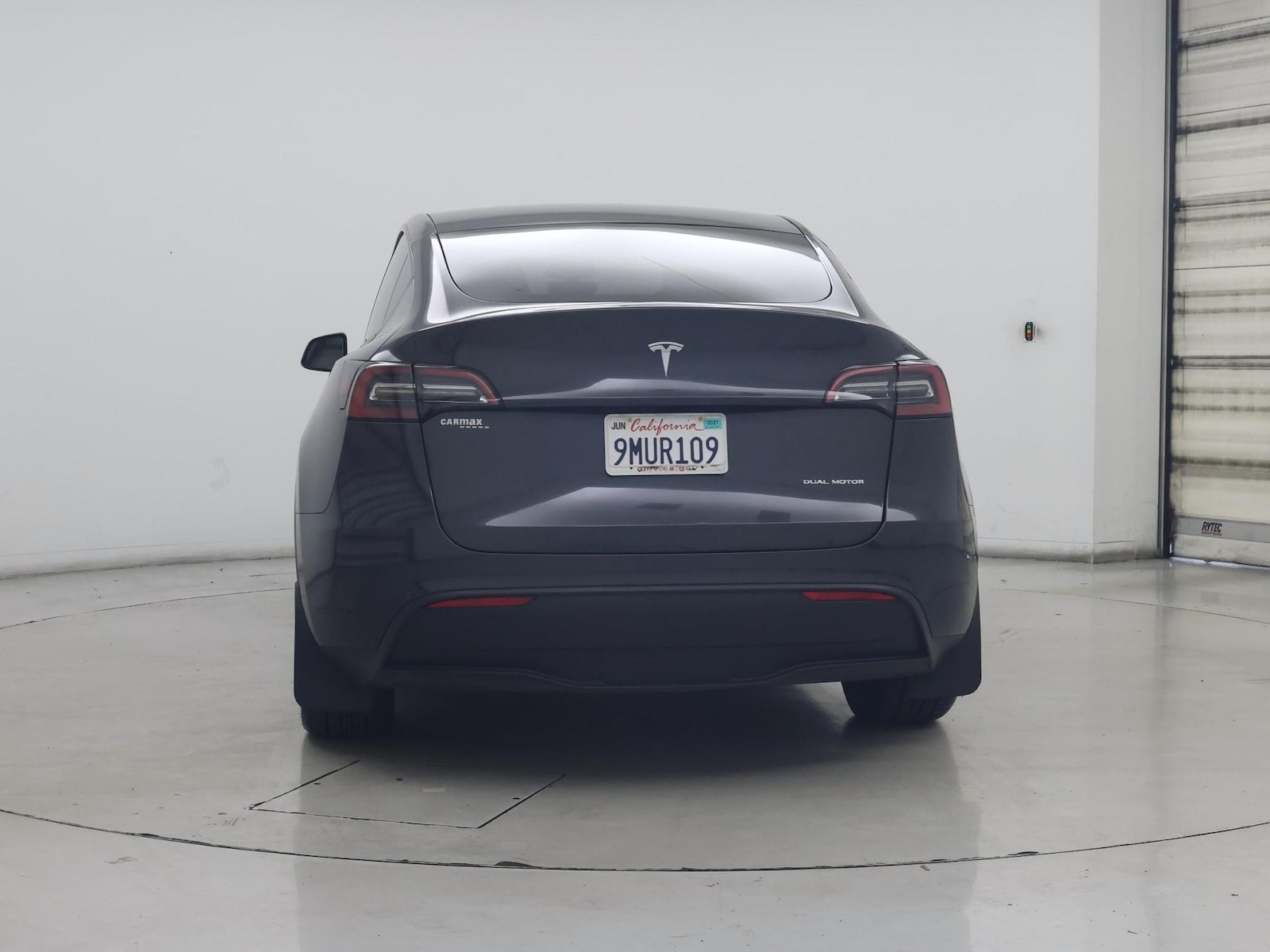 2024 Tesla Model Y Long Range - Photo 7
