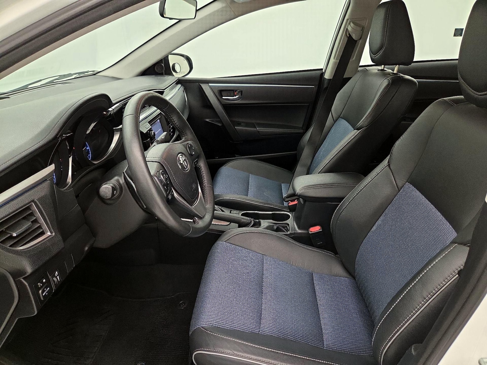 2014 Toyota Corolla S - Photo 12