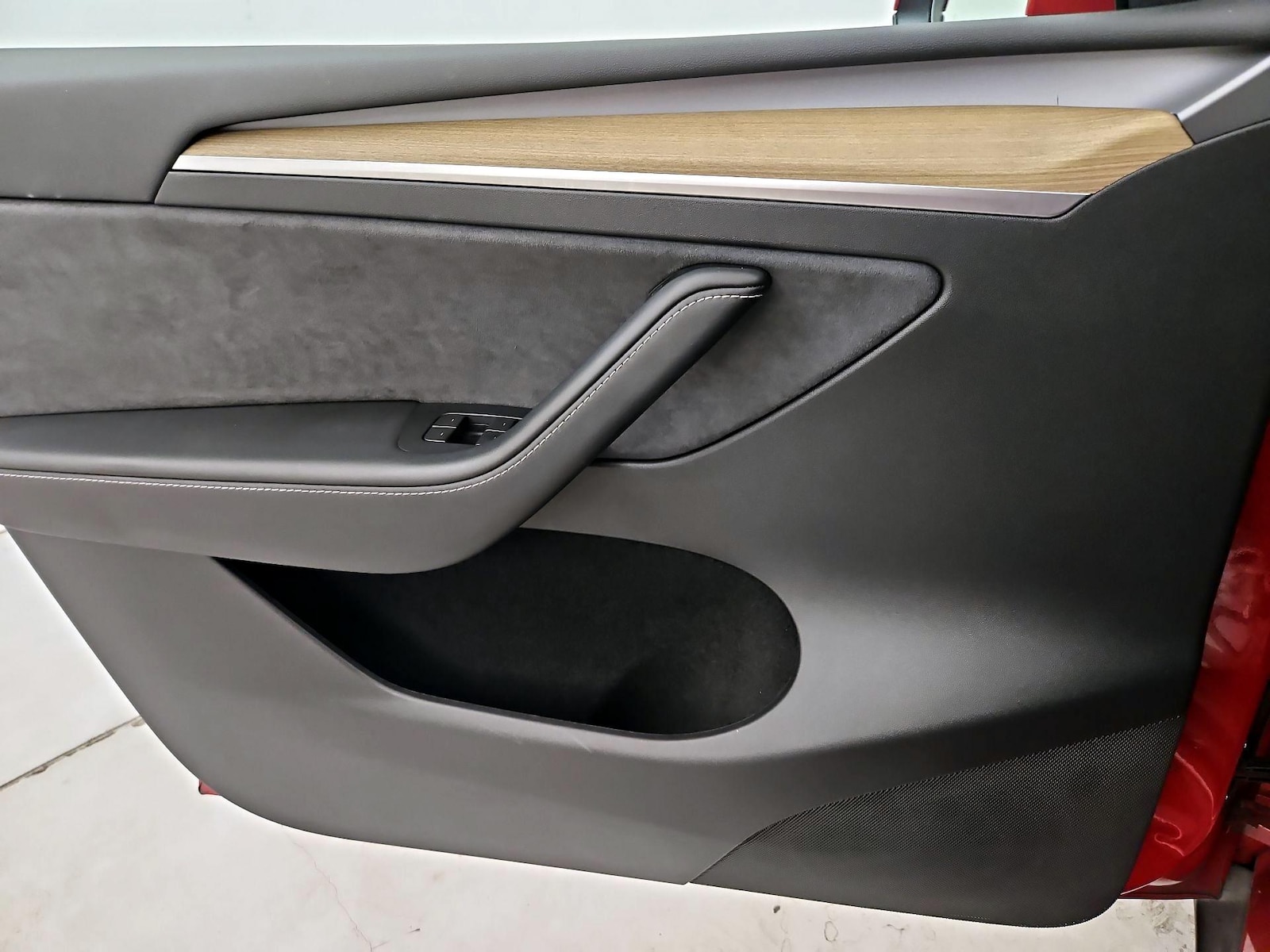 2023 Tesla Model Y Long Range - Photo 13