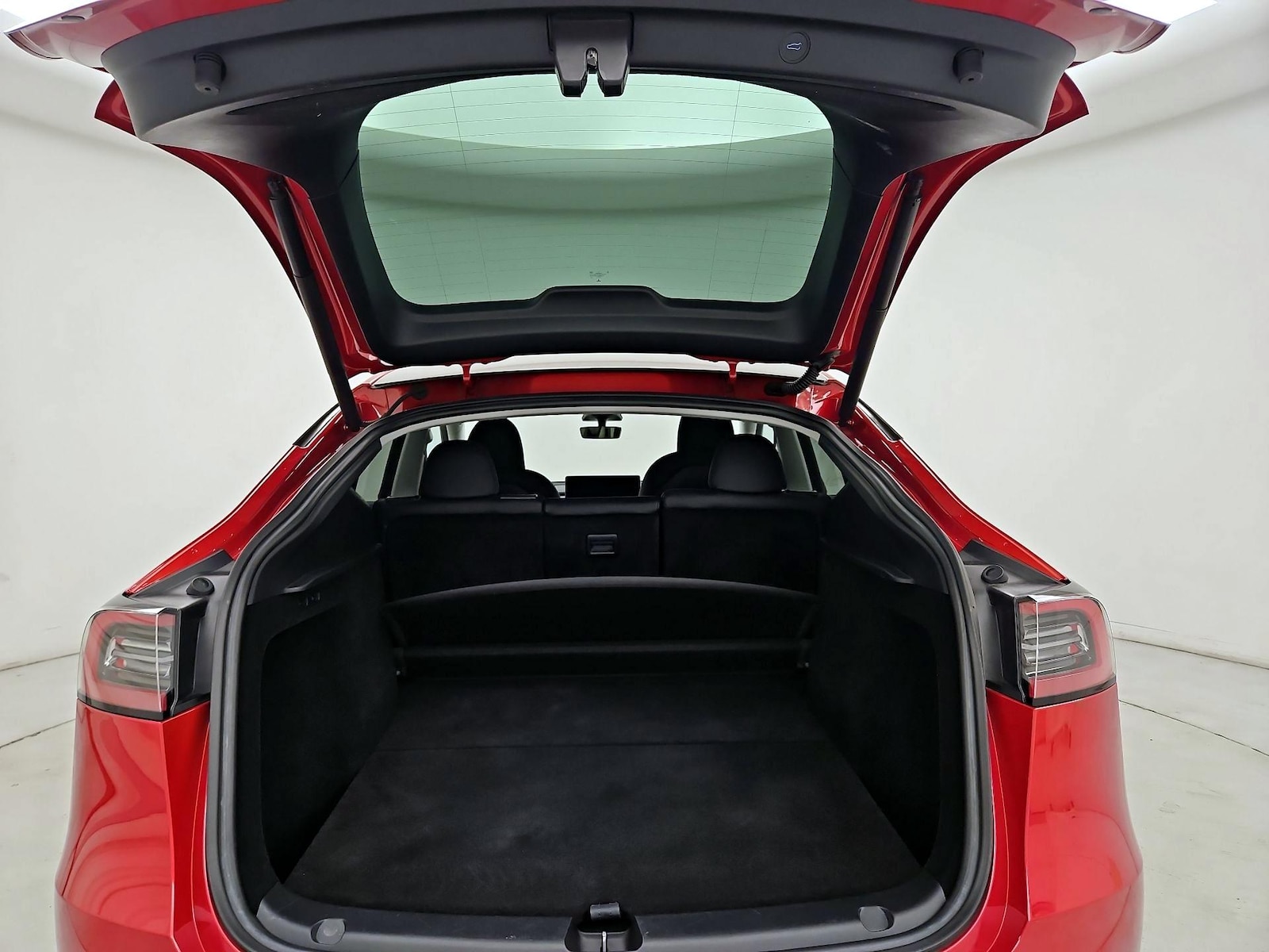 2023 Tesla Model Y Long Range - Photo 20
