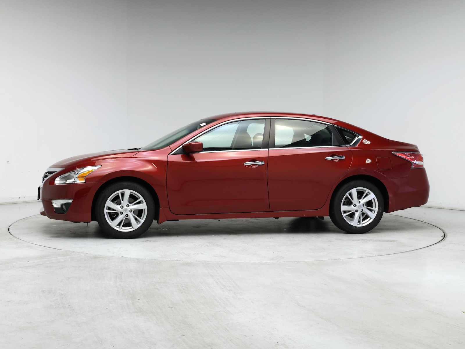 2015 Nissan Altima SV - Photo 4