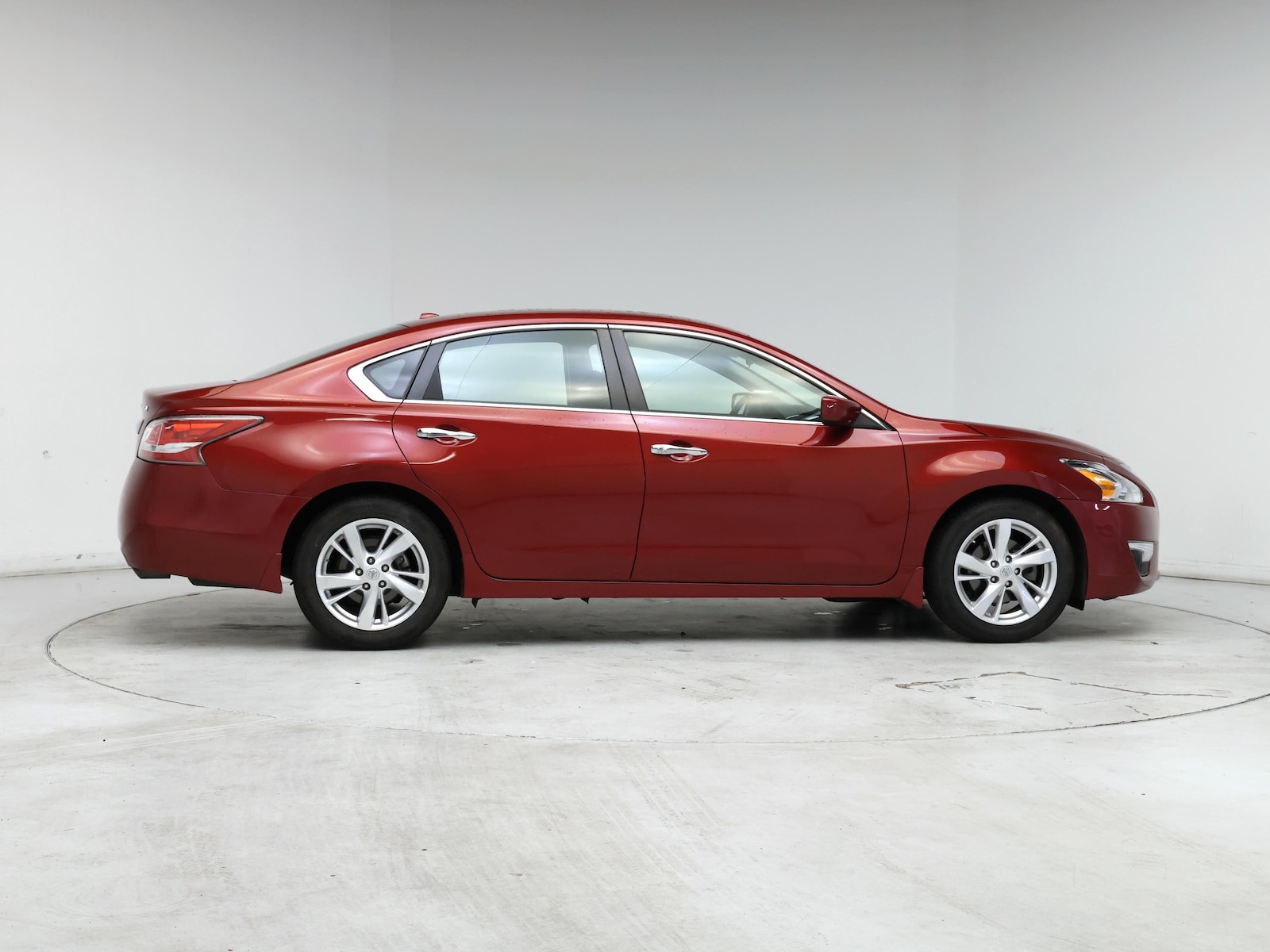 2015 Nissan Altima SV - Photo 8