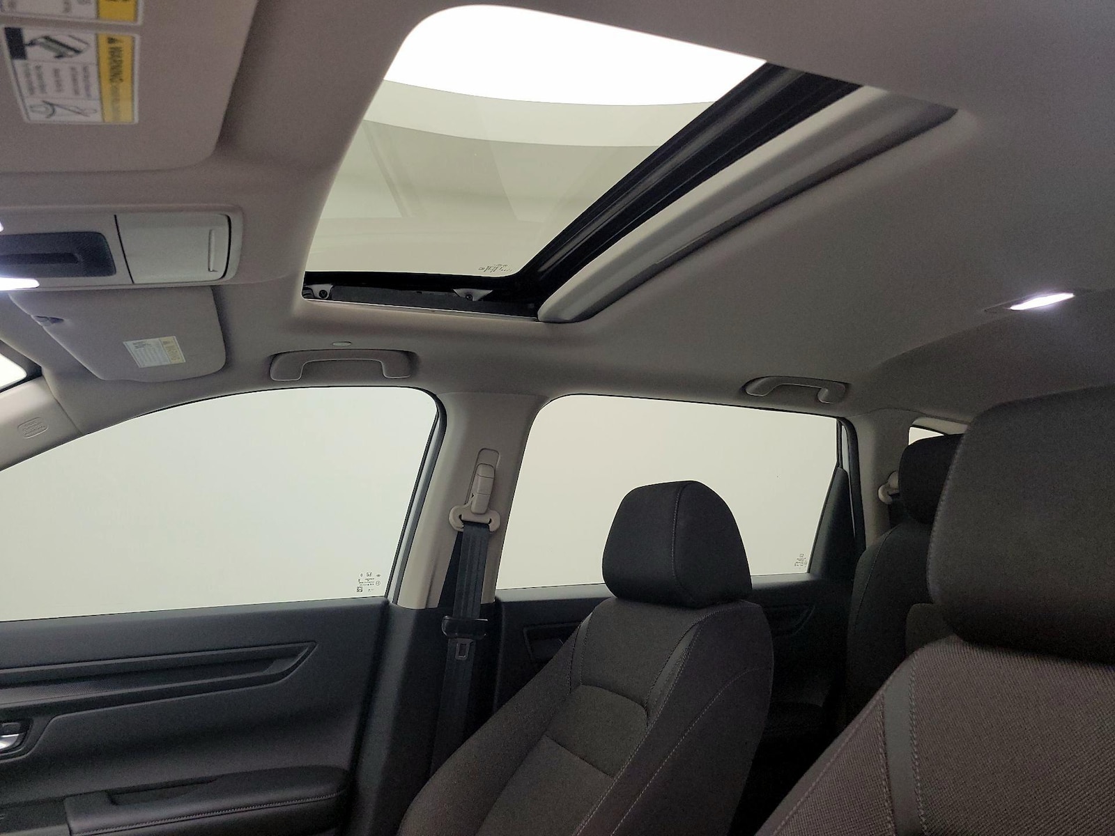 Sunroof(s) & Overhead Airbags