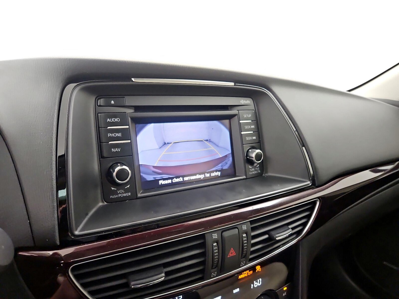 2015 Mazda MAZDA6 i Grand Touring - Photo 16