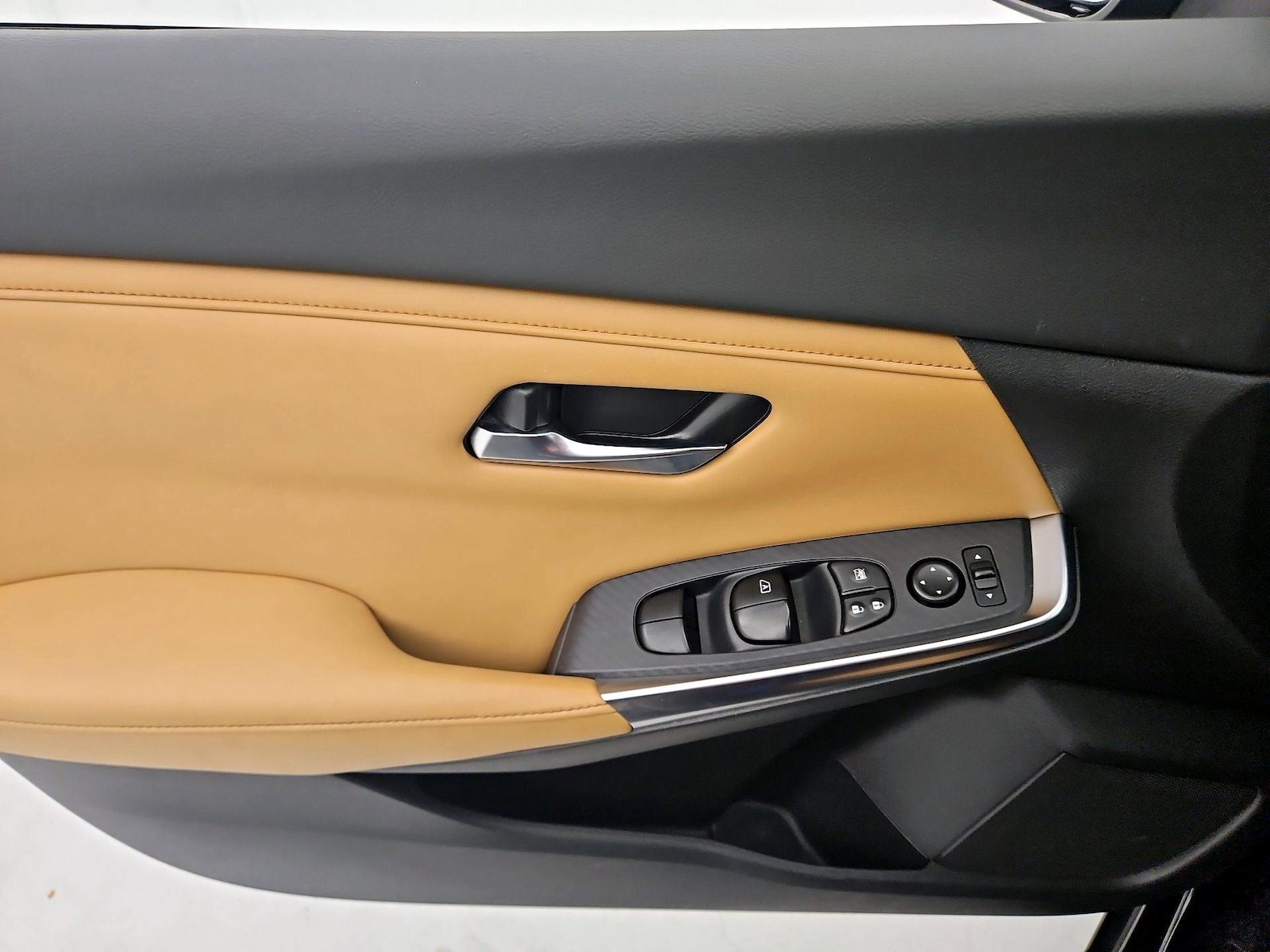 2020 Nissan Sentra SV - Photo 13