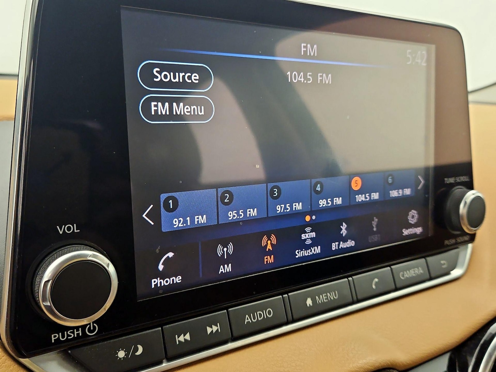 2020 Nissan Sentra SV - Photo 16