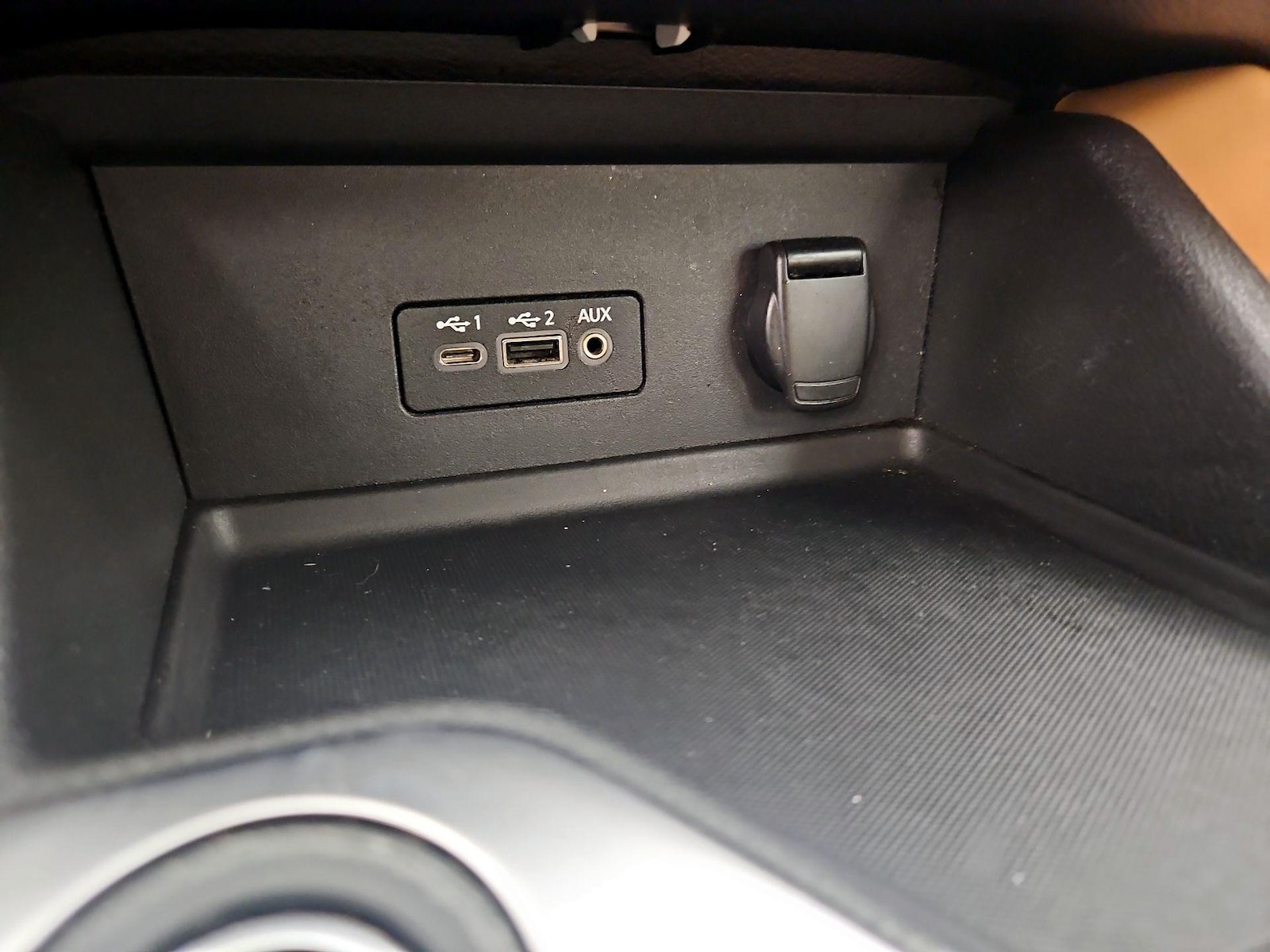 2020 Nissan Sentra SV - Photo 19