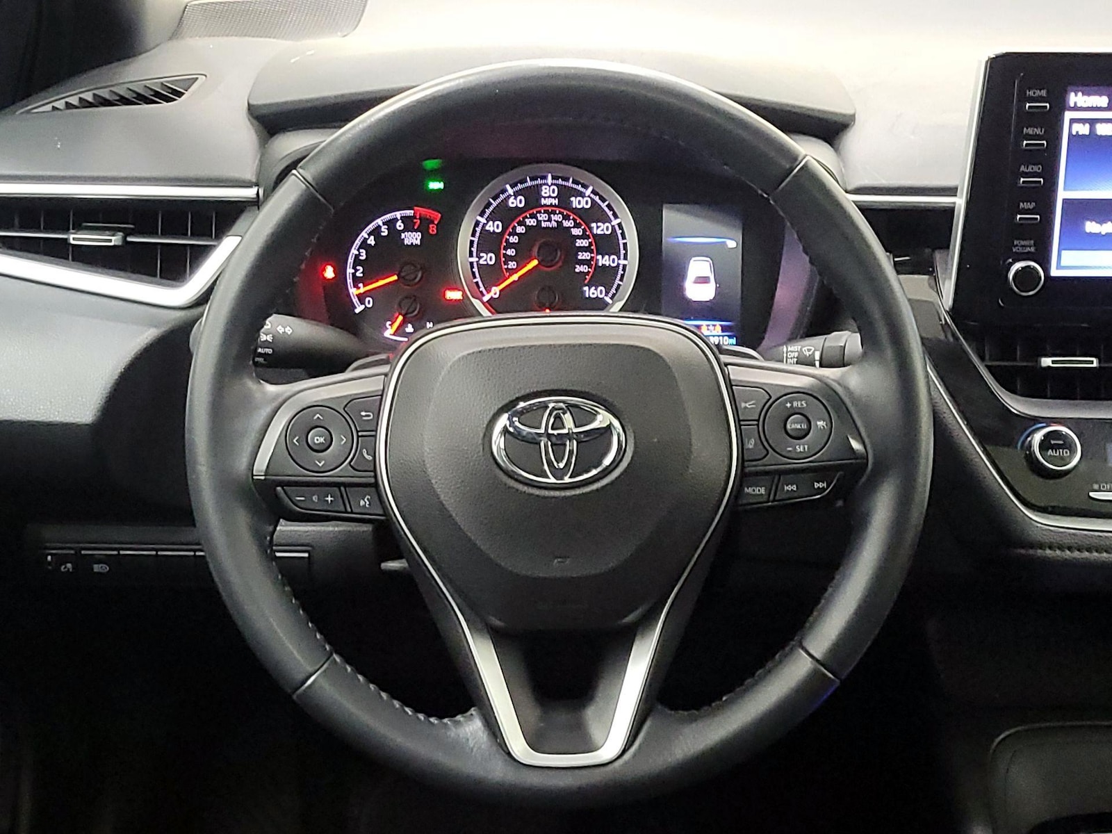 2020 Toyota Corolla SE - Photo 11