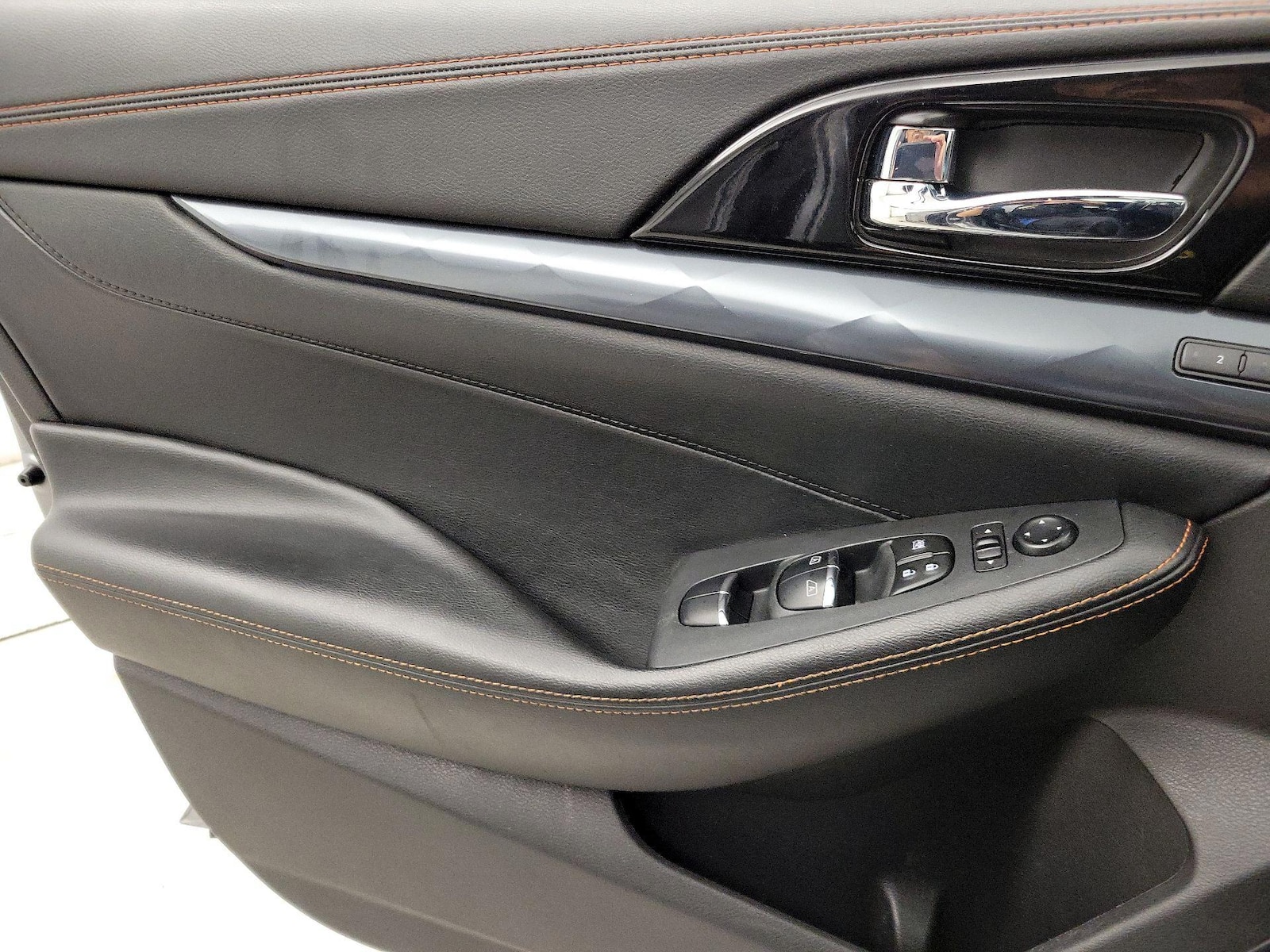 2021 Nissan Maxima SR - Photo 13